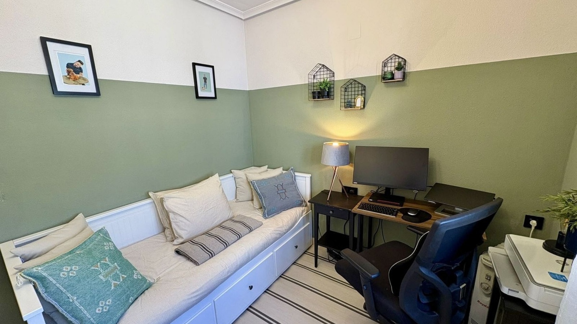 Resale - Apartment - Villamartin - Costa Blanca South