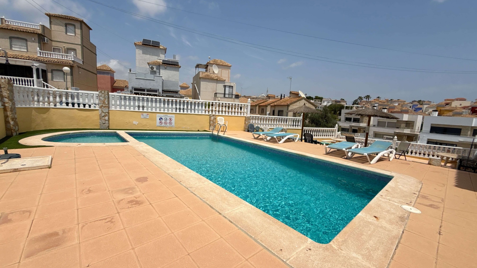 Resale - Apartment - Villamartin - El Galan