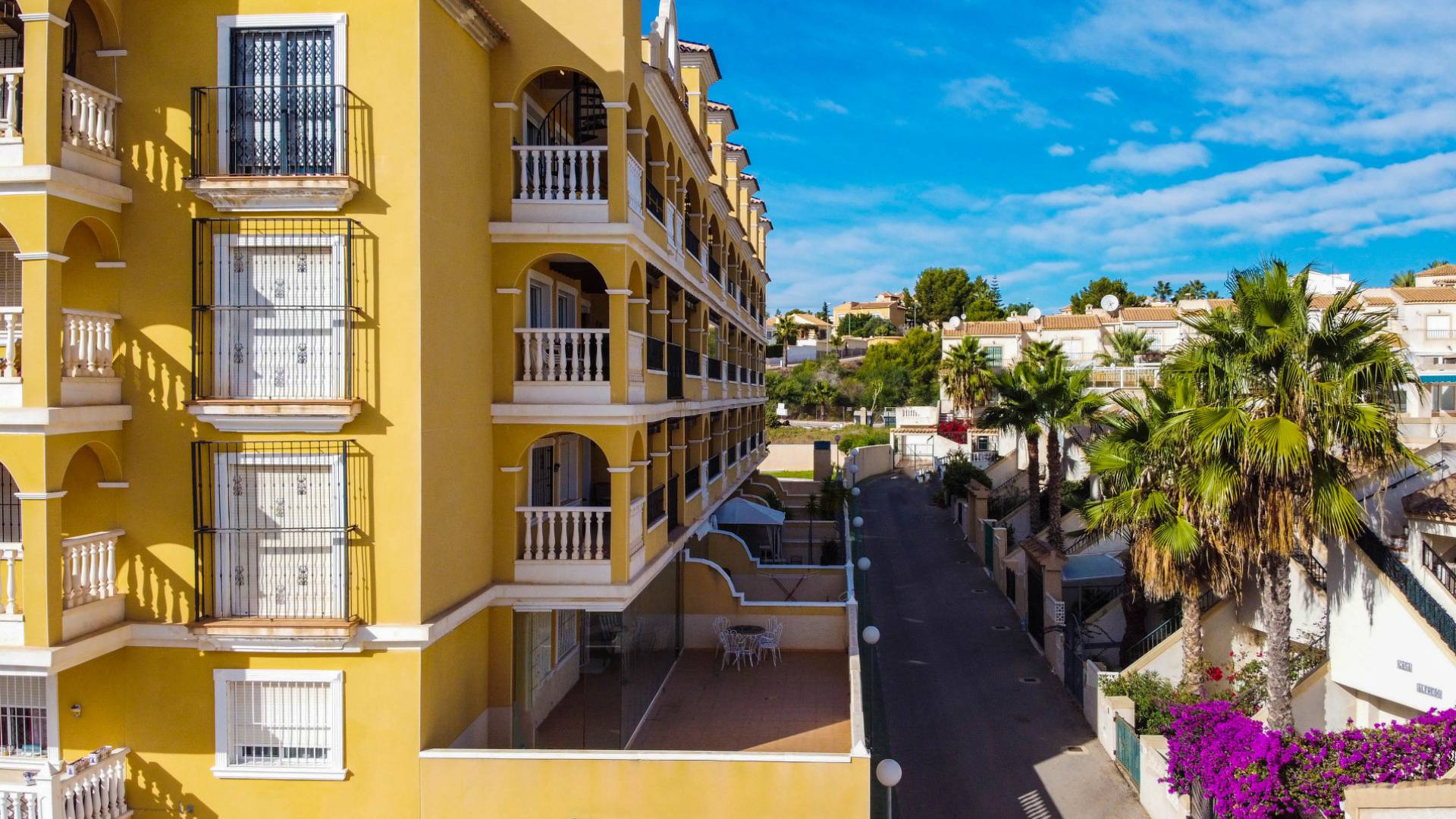 Resale - Apartment - Villamartin - Fontana Golf
