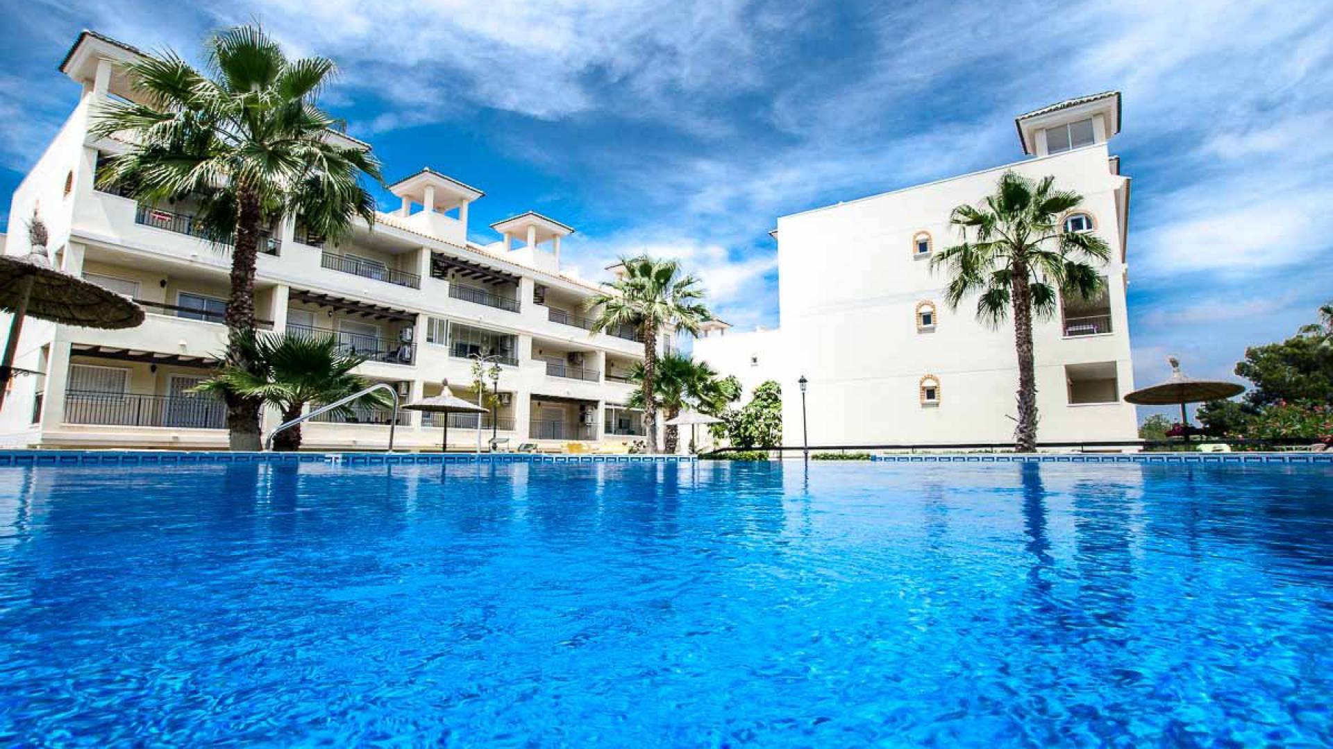 Resale - Apartment - Villamartin - jardin del alba