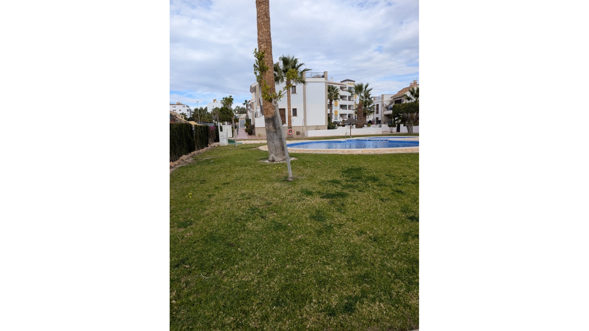 Resale - Apartment - Villamartin - La Fuente