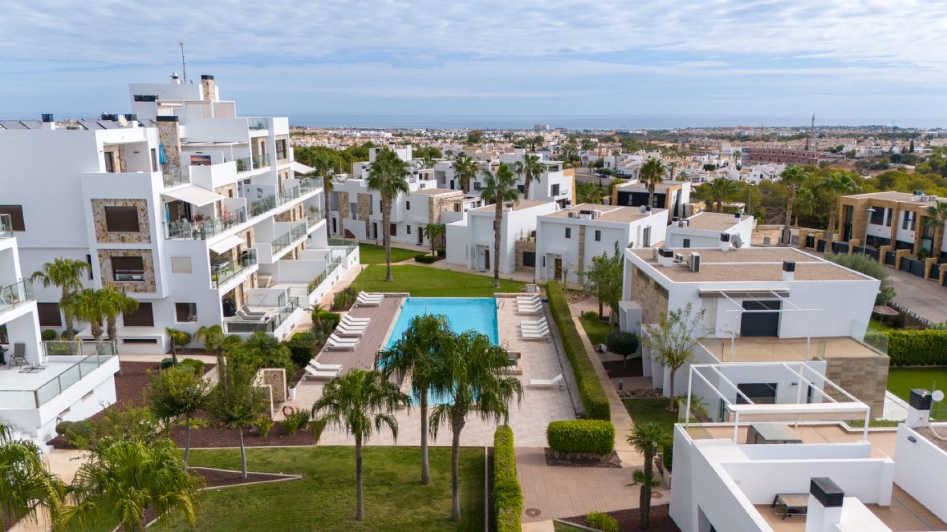 Resale - Apartment - Villamartin - La Fuente