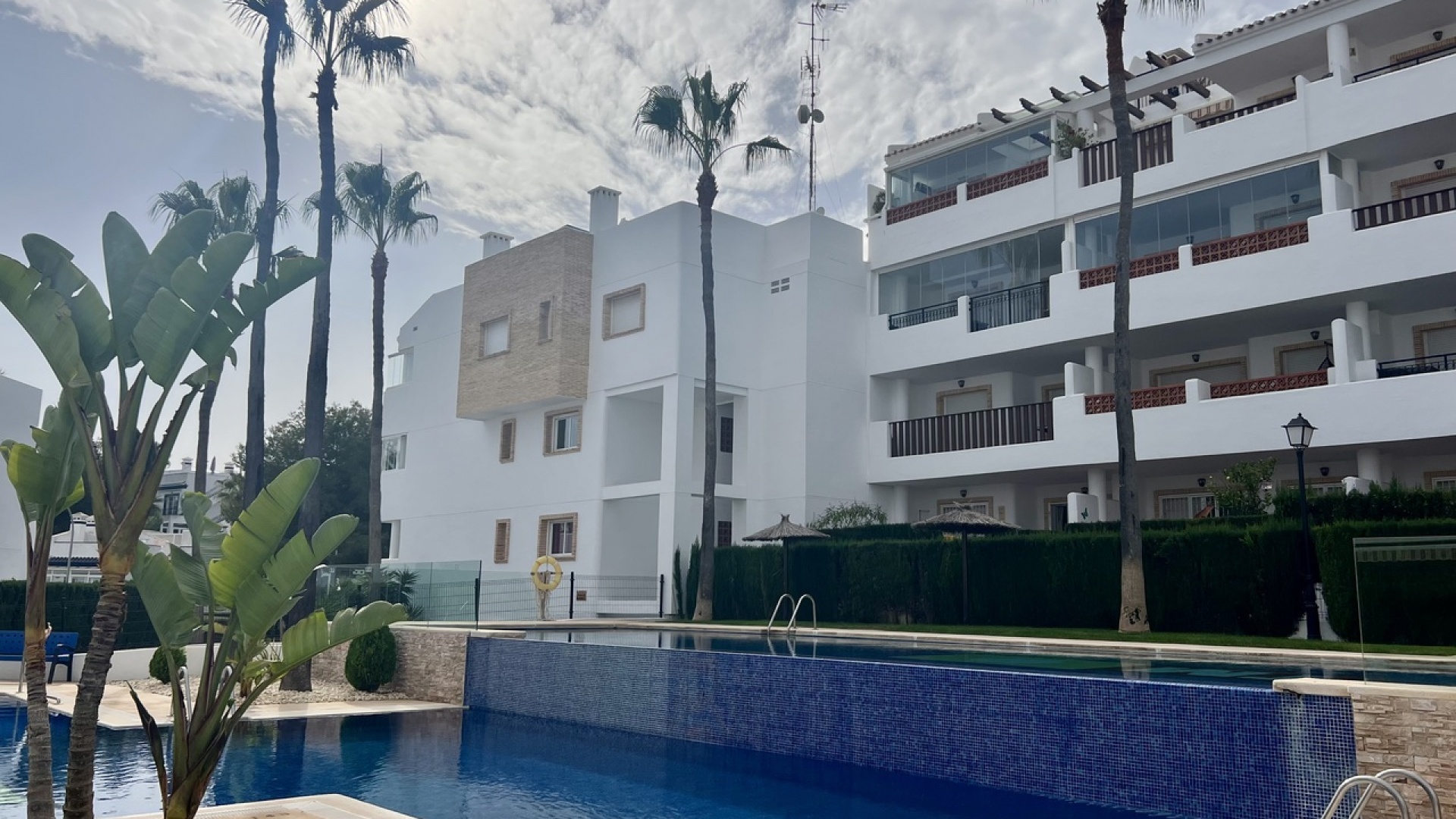 Resale - Apartment - Villamartin - La Fuente
