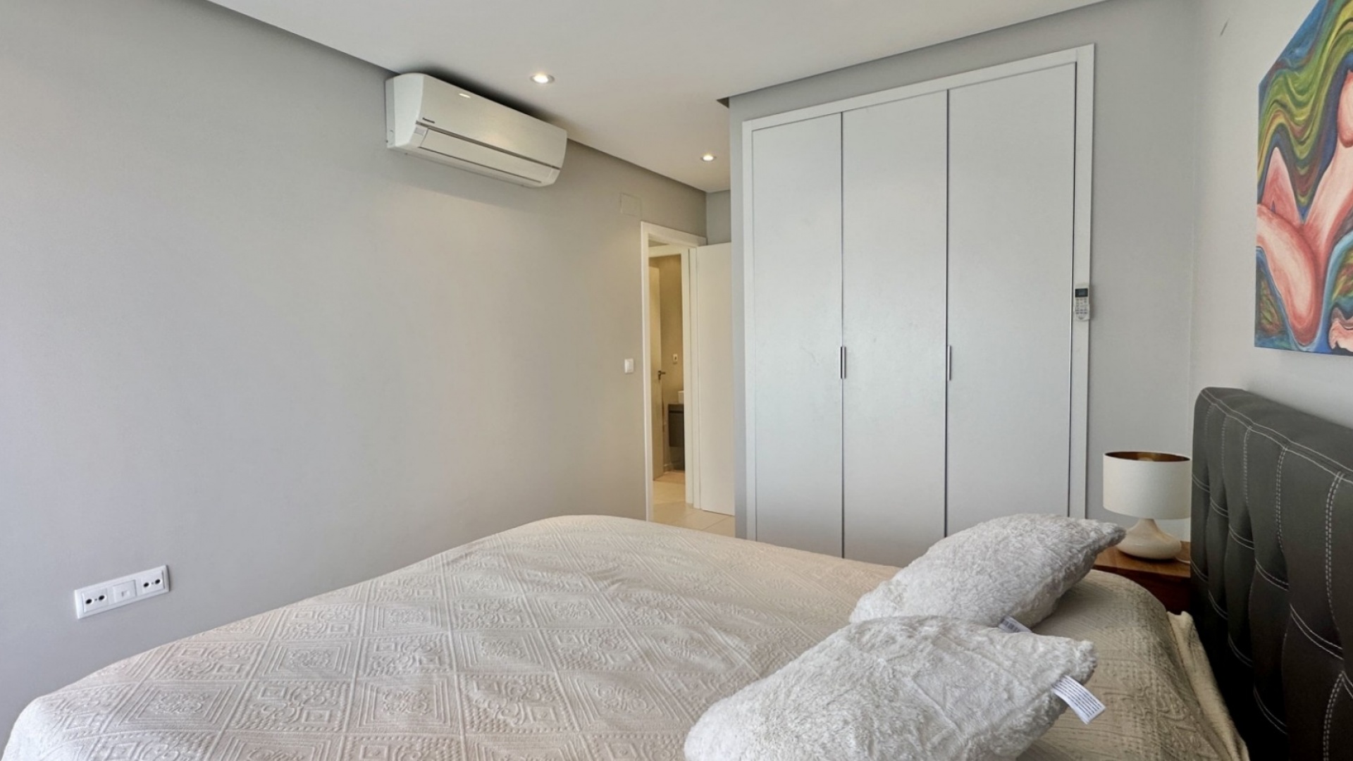 Resale - Apartment - Villamartin - La Fuente