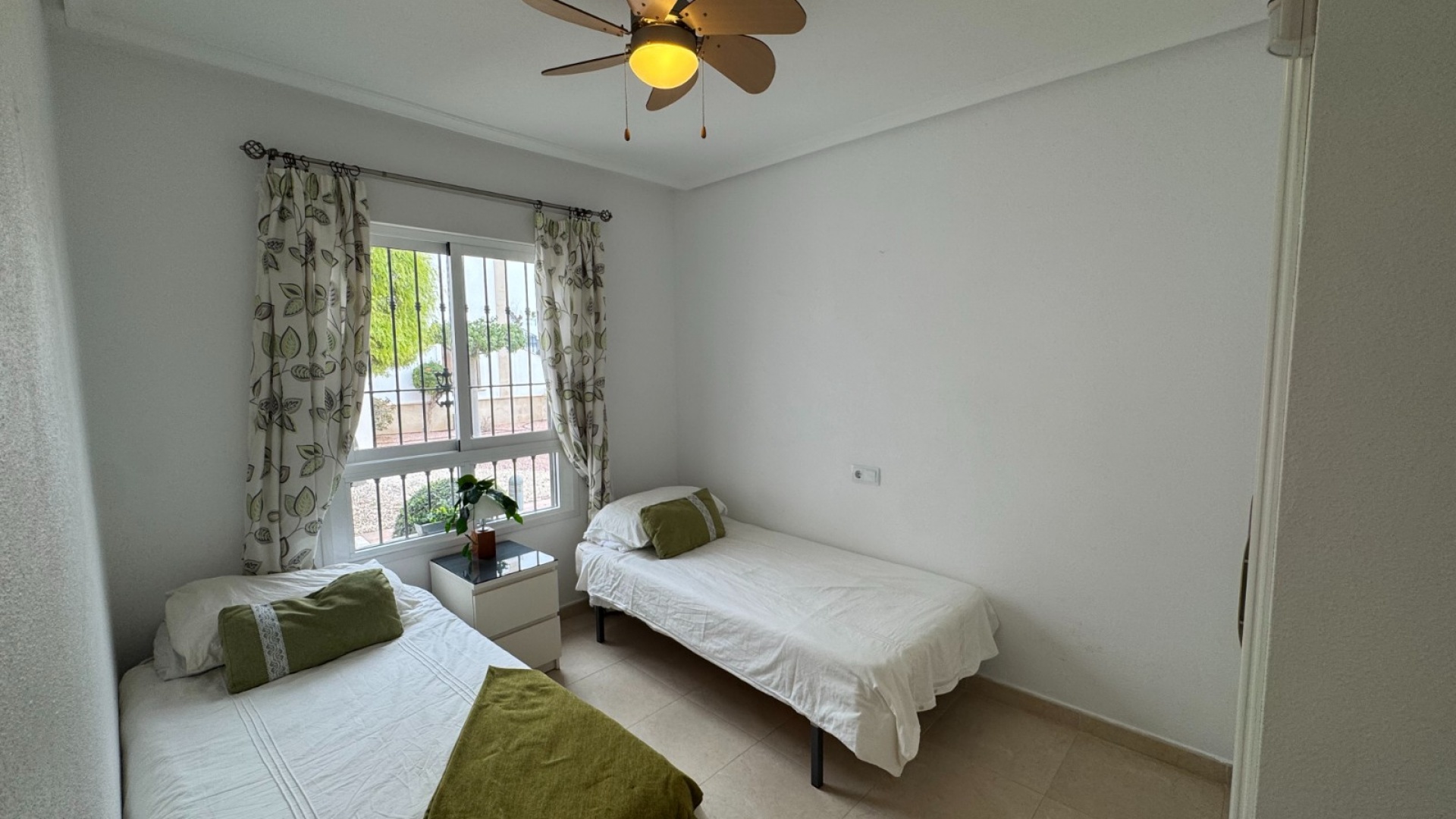 Resale - Apartment - Villamartin - La Fuente