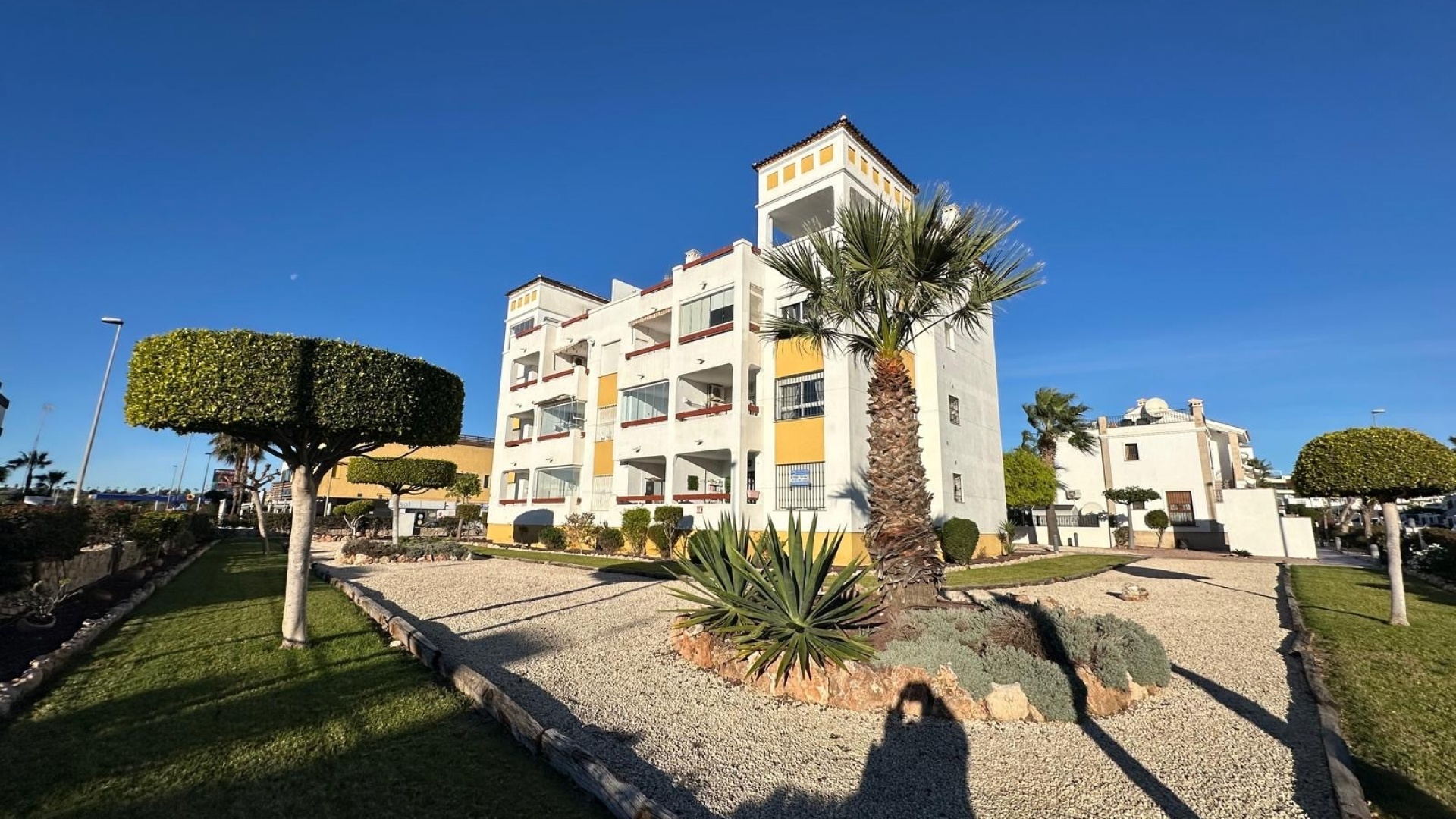 Resale - Apartment - Villamartin - La Fuente
