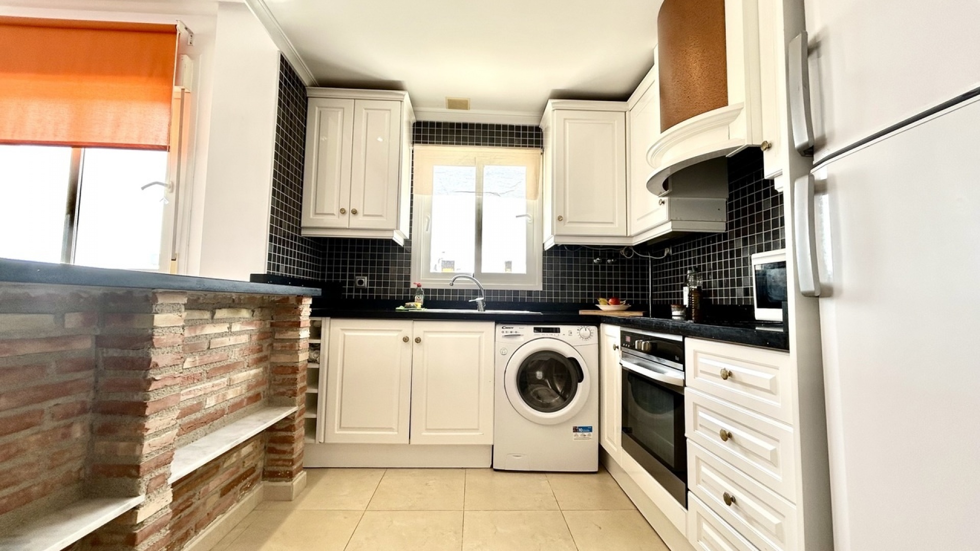 Resale - Apartment - Villamartin - La Fuente