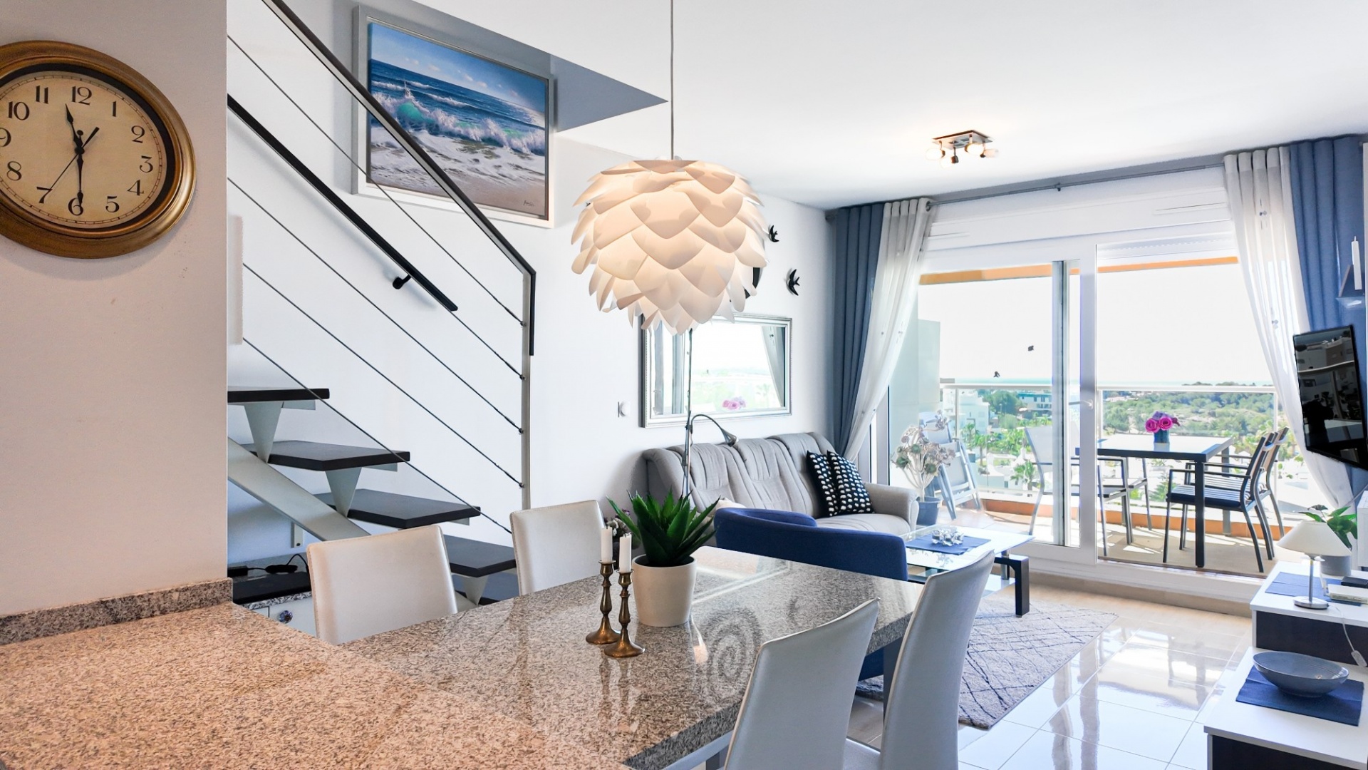 Resale - Apartment - Villamartin - La Fuente