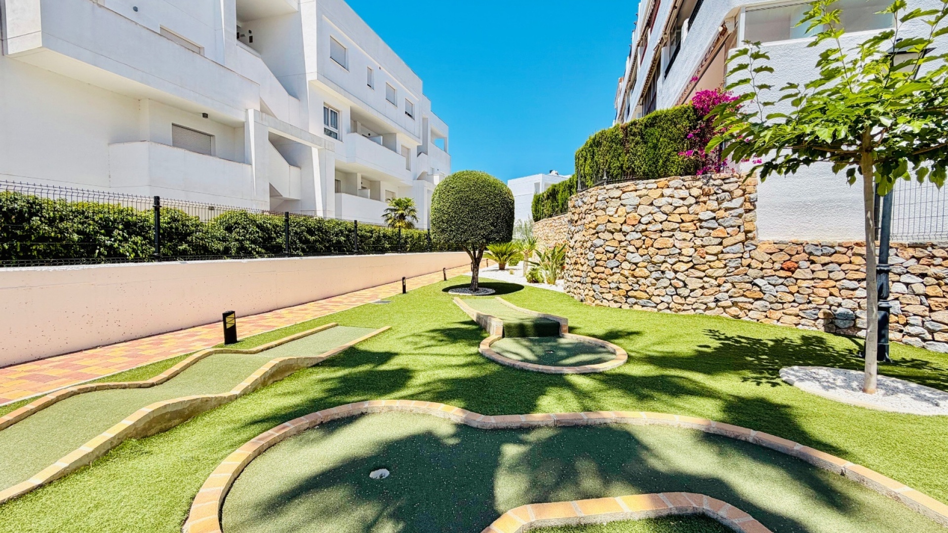 Resale - Apartment - Villamartin - La Fuente