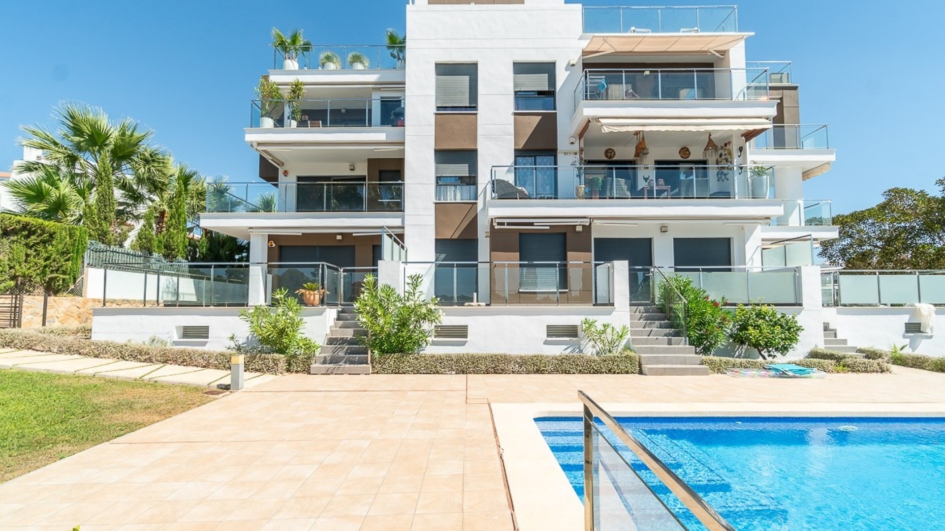 Resale - Apartment - Villamartin - La Fuente