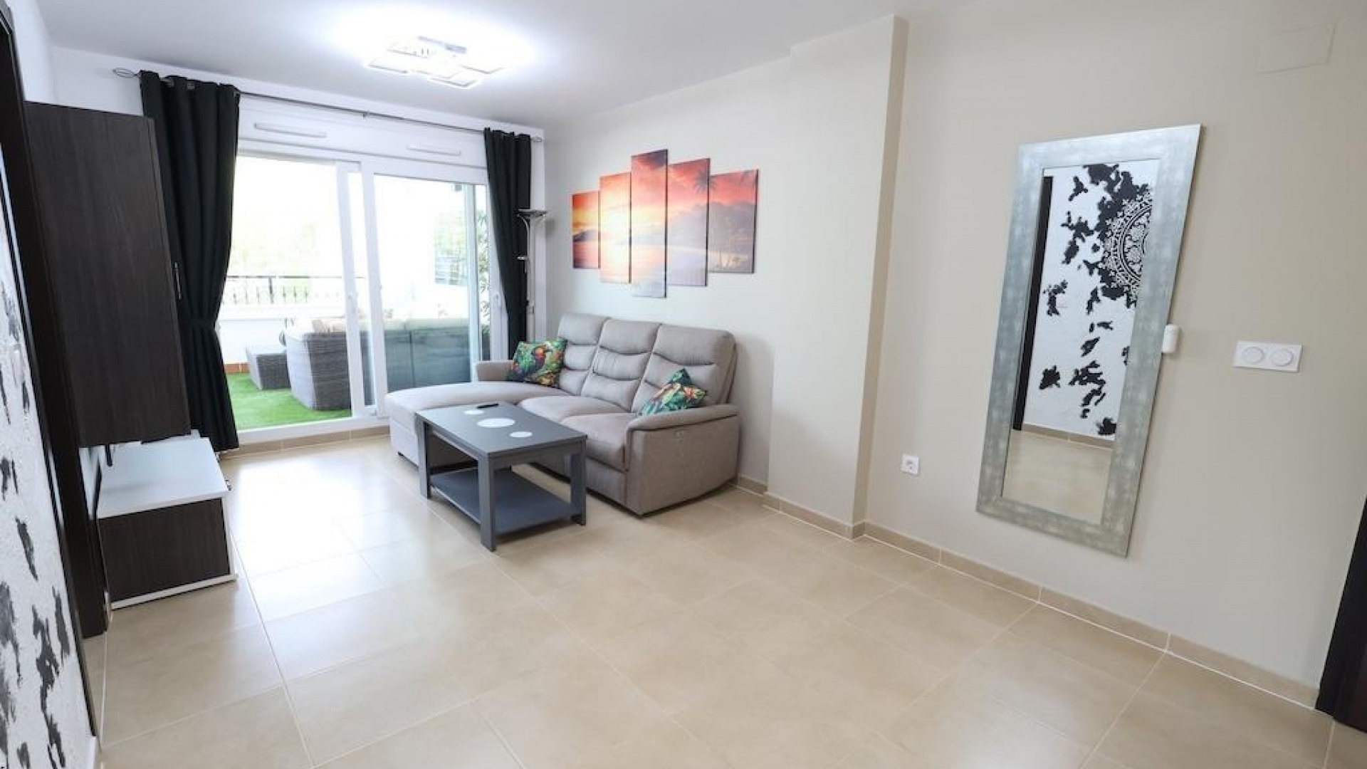 Resale - Apartment - Villamartin - La Fuente
