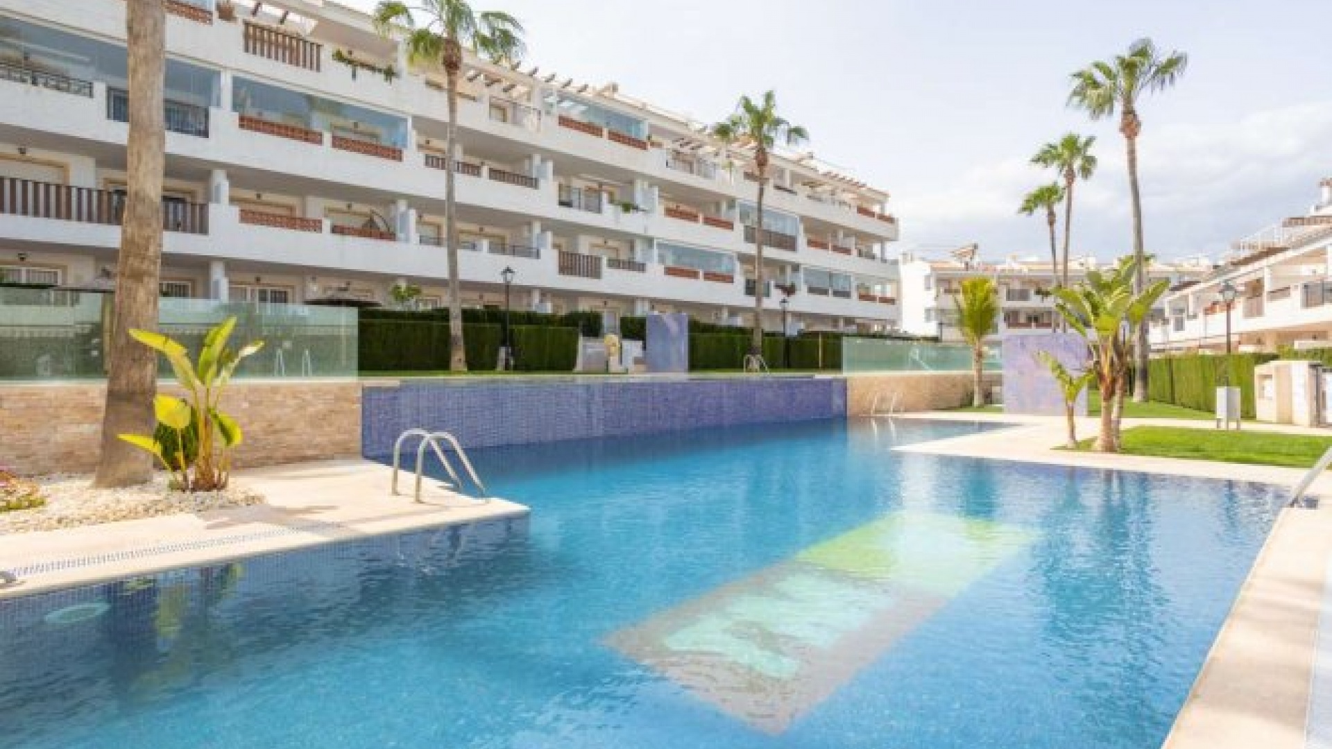 Resale - Apartment - Villamartin - La Fuente