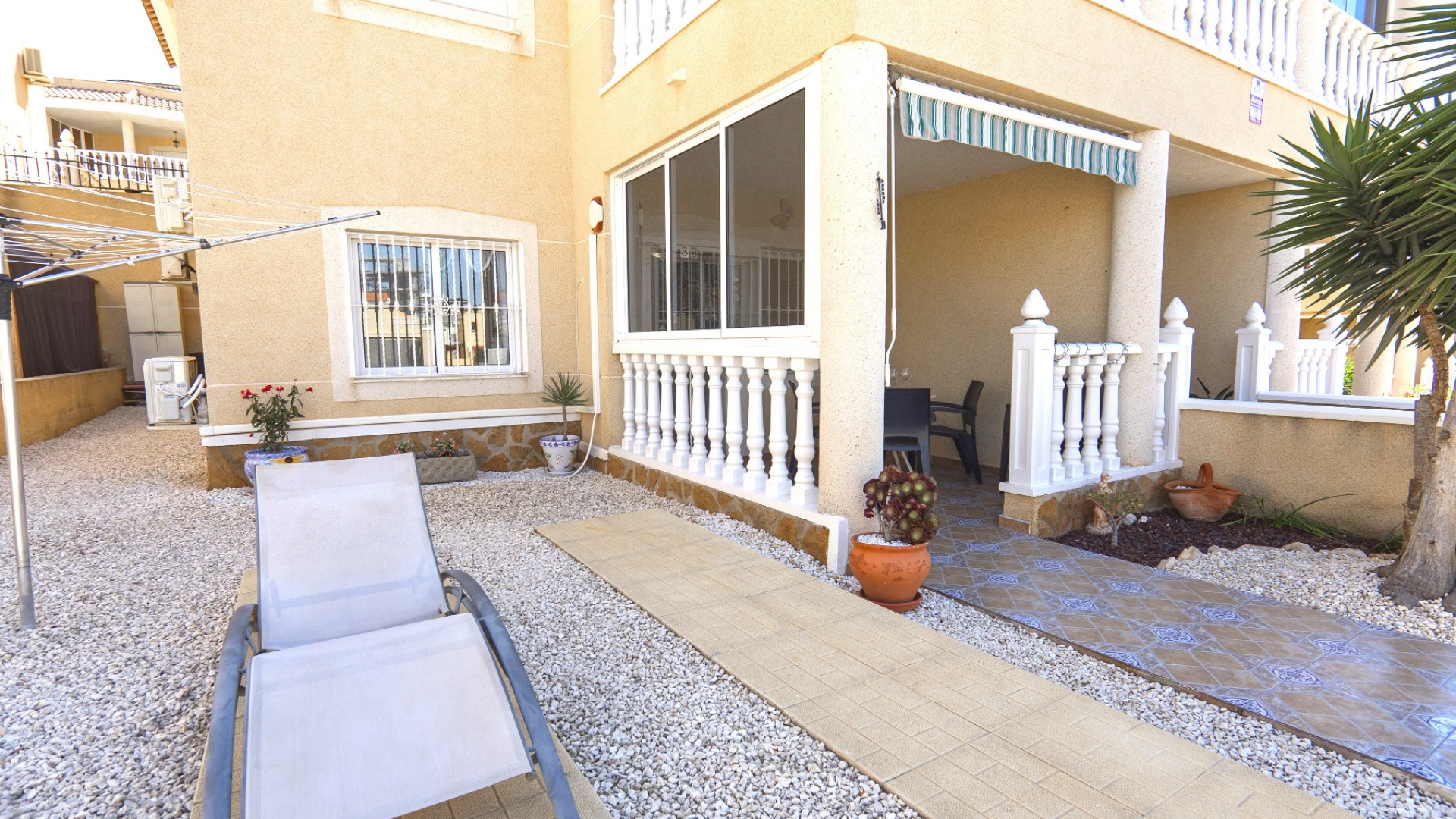 Resale - Apartment - Villamartin - las filipinas