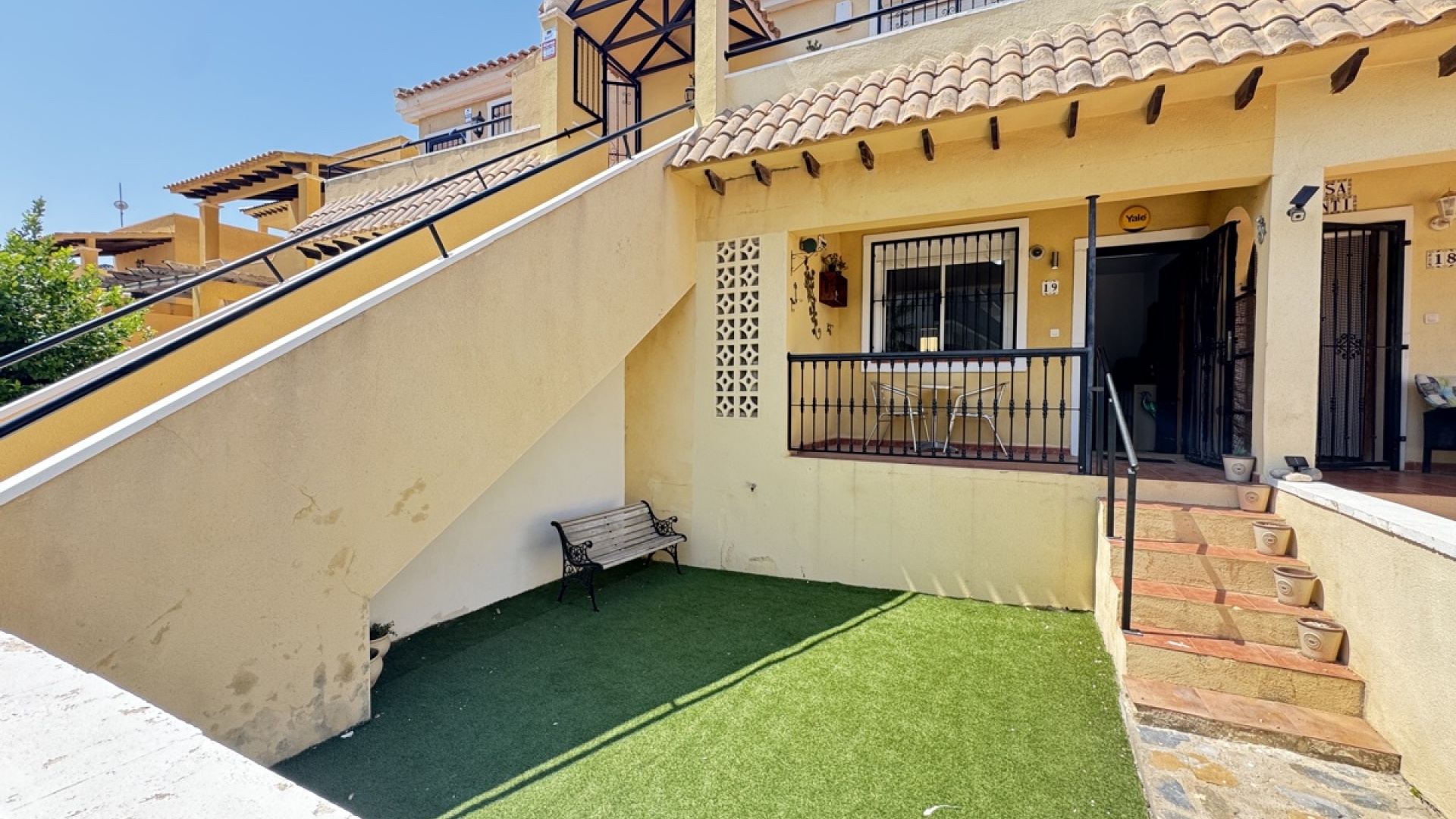 Resale - Apartment - Villamartin - lomas del golf