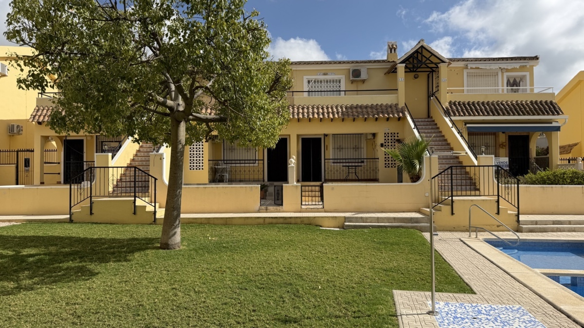 Resale - Apartment - Villamartin - lomas del golf