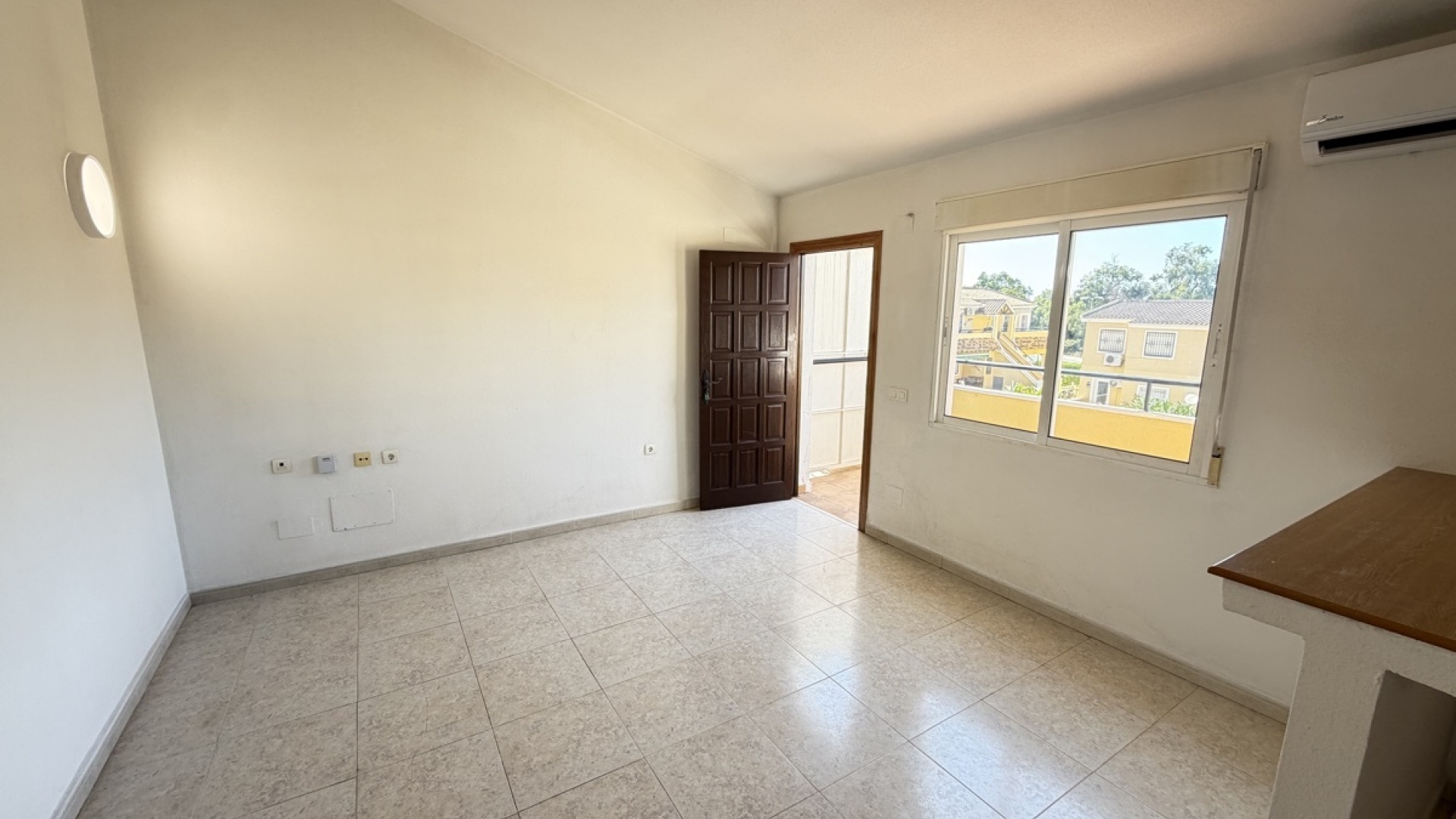 Resale - Apartment - Villamartin - lomas del golf