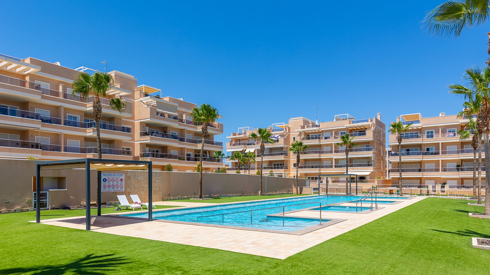 Resale - Apartment - Villamartin - Los Dolses