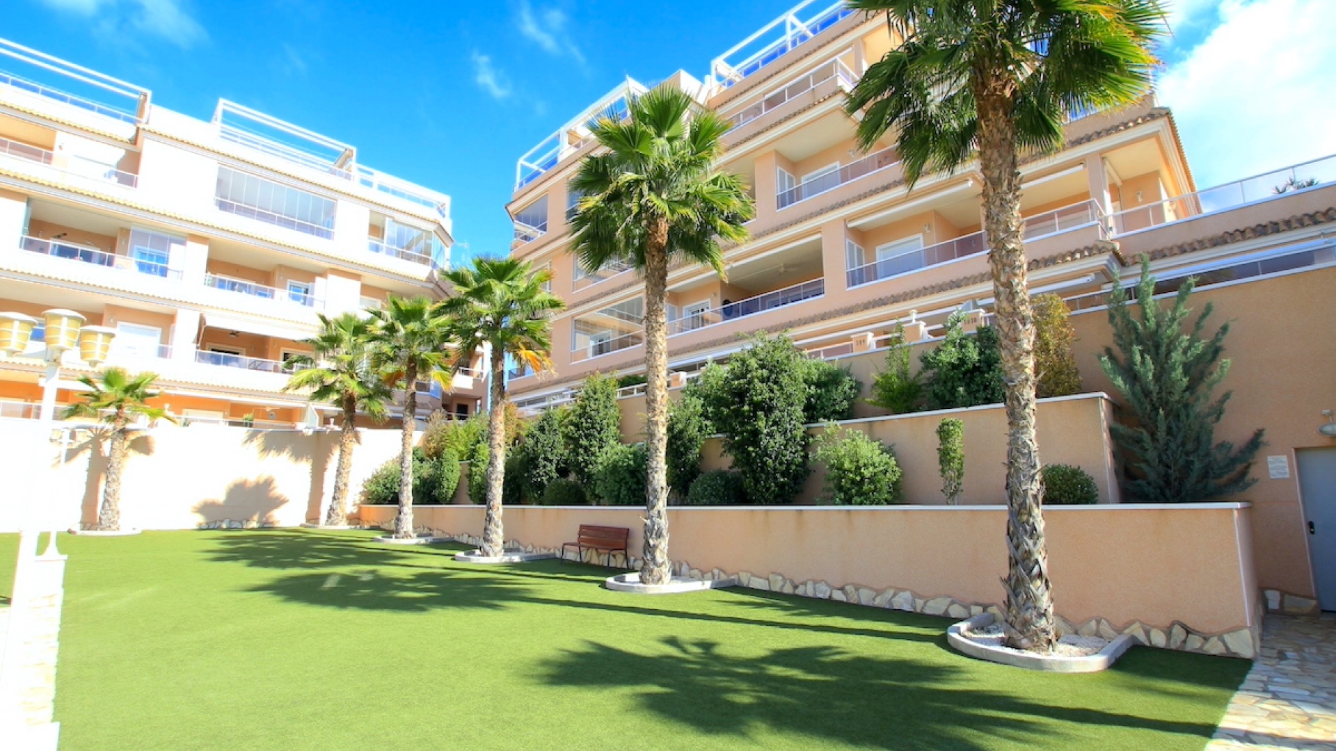 Resale - Apartment - Villamartin - Los Dolses