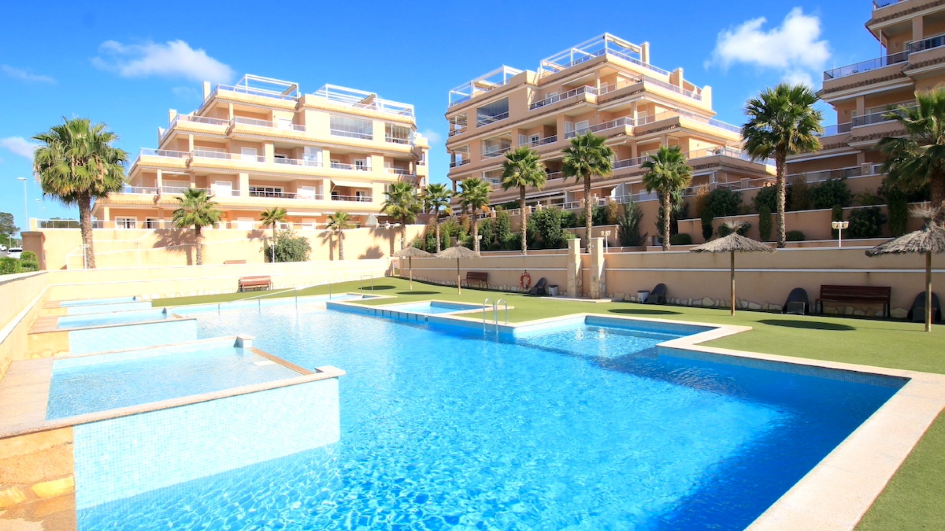 Resale - Apartment - Villamartin - Los Dolses