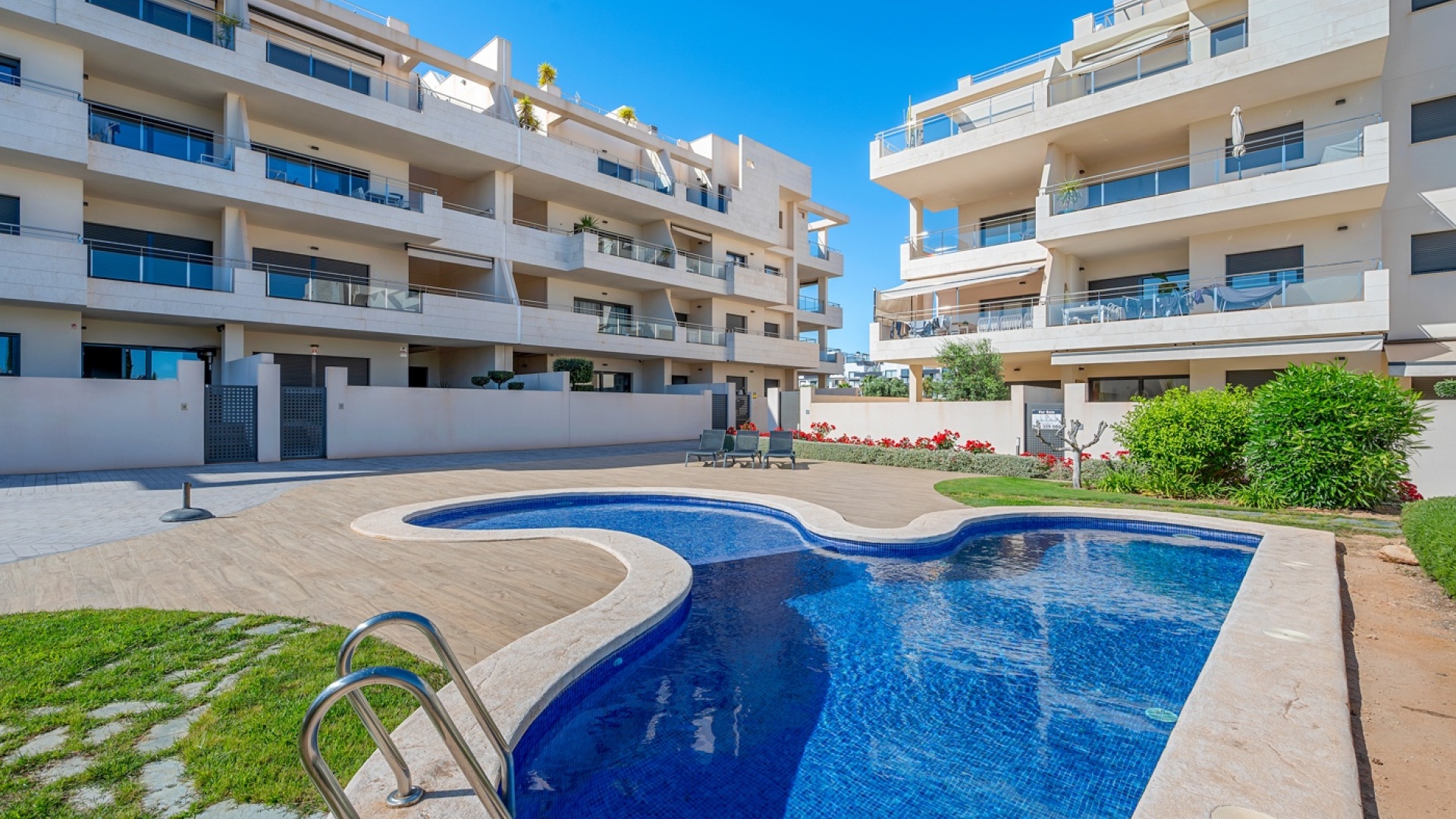 Resale - Apartment - Villamartin - Los Dolses