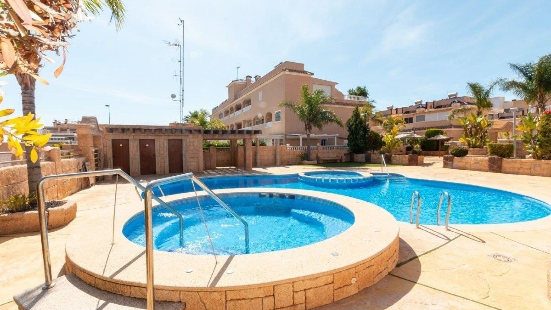 Resale - Apartment - Villamartin - Los Dolses