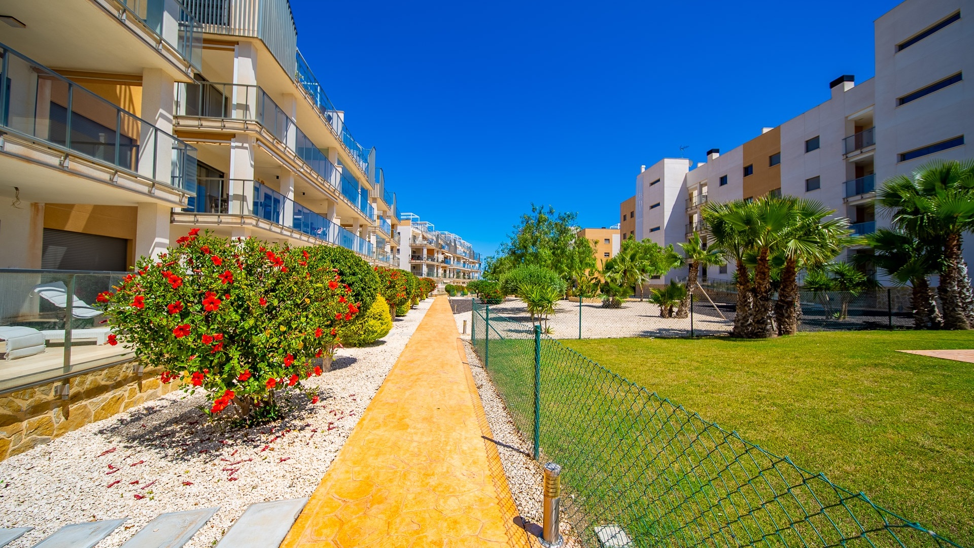 Resale - Apartment - Villamartin - Los Dolses