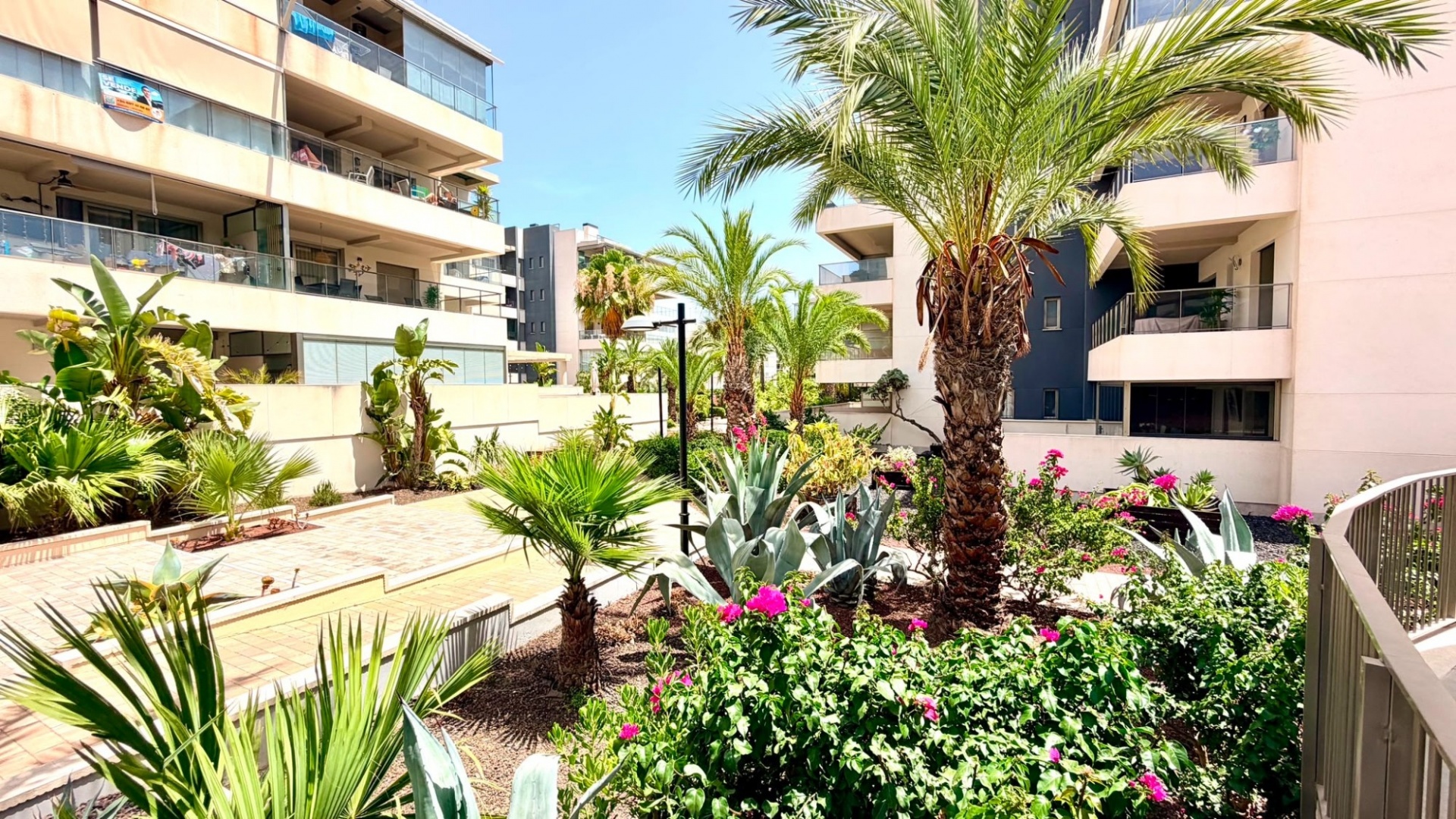 Resale - Apartment - Villamartin - Los Dolses