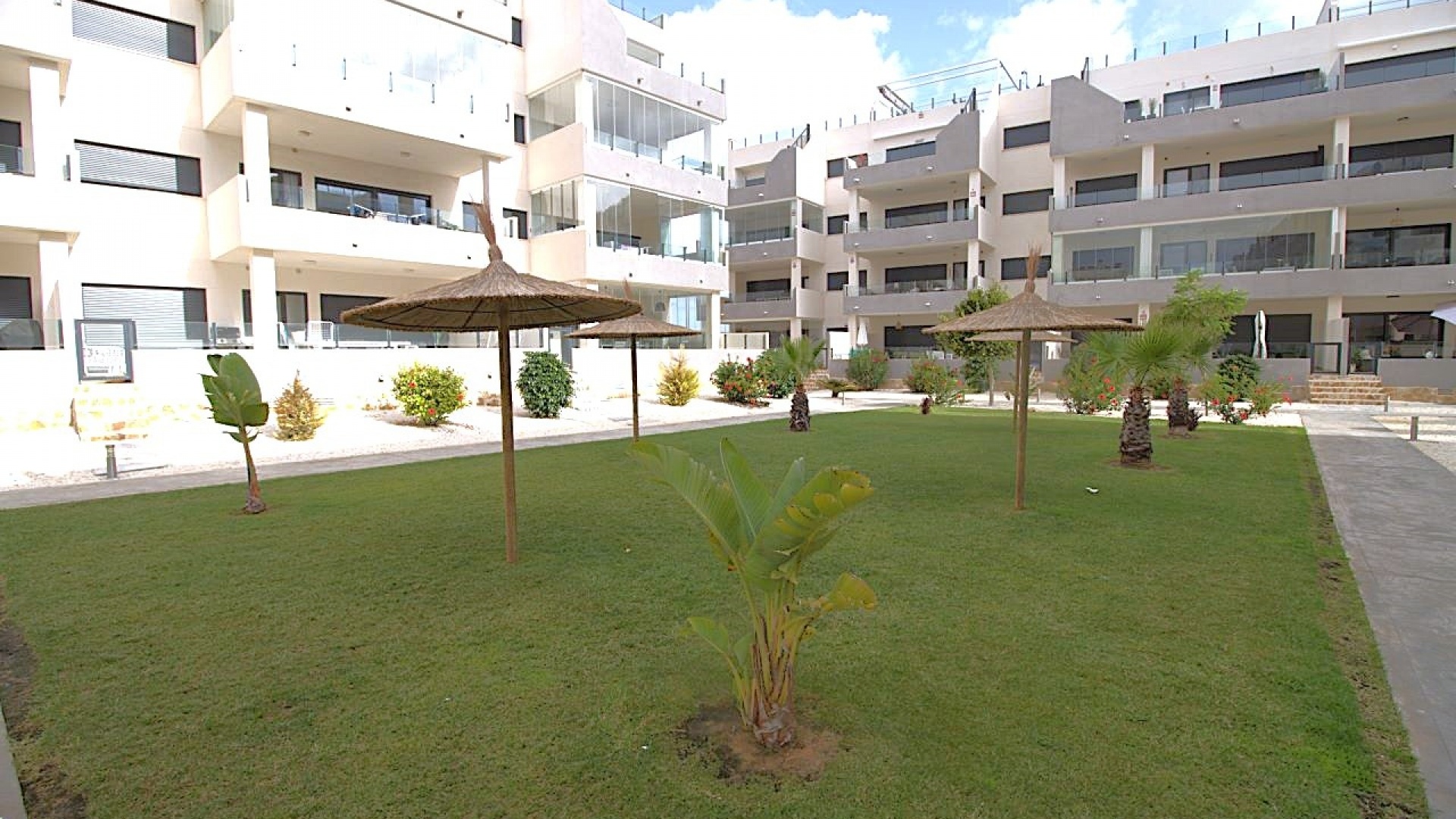 Resale - Apartment - Villamartin - Los Dolses