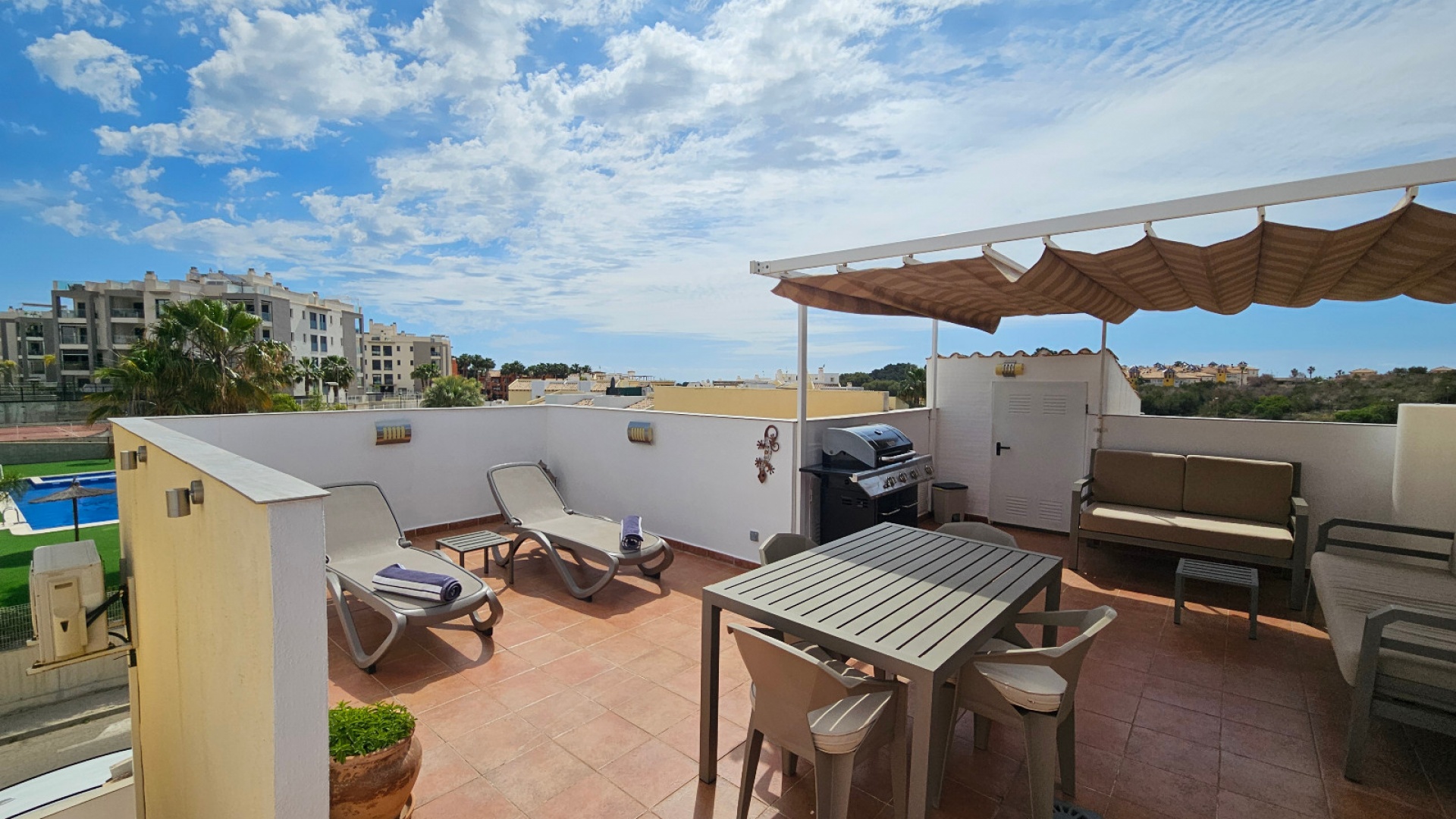 Resale - Apartment - Villamartin - panorama golf