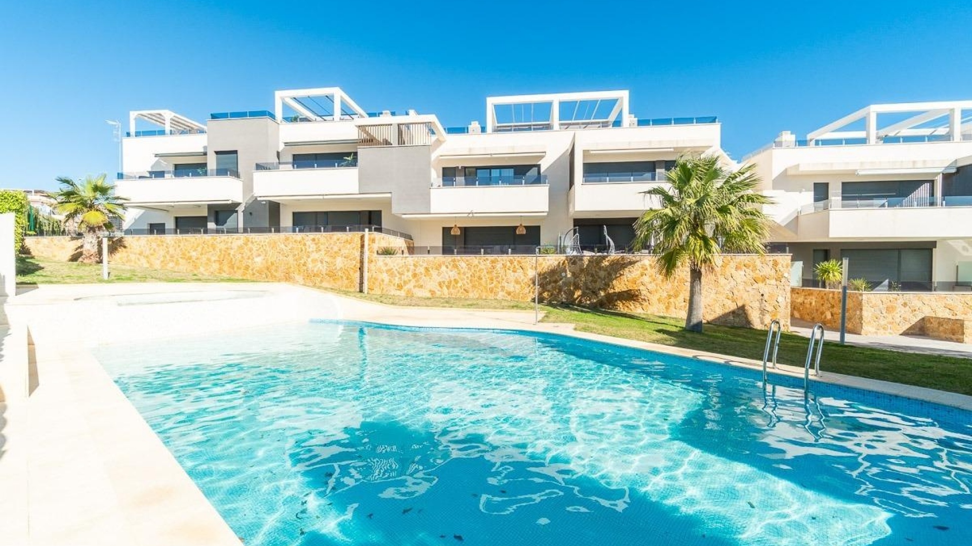 Resale - Apartment - Villamartin - PAU 26