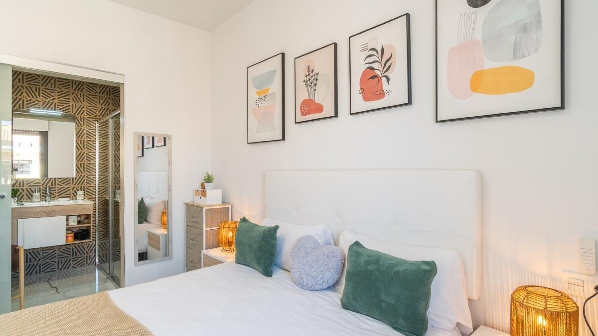 Resale - Apartment - Villamartin - PAU 26