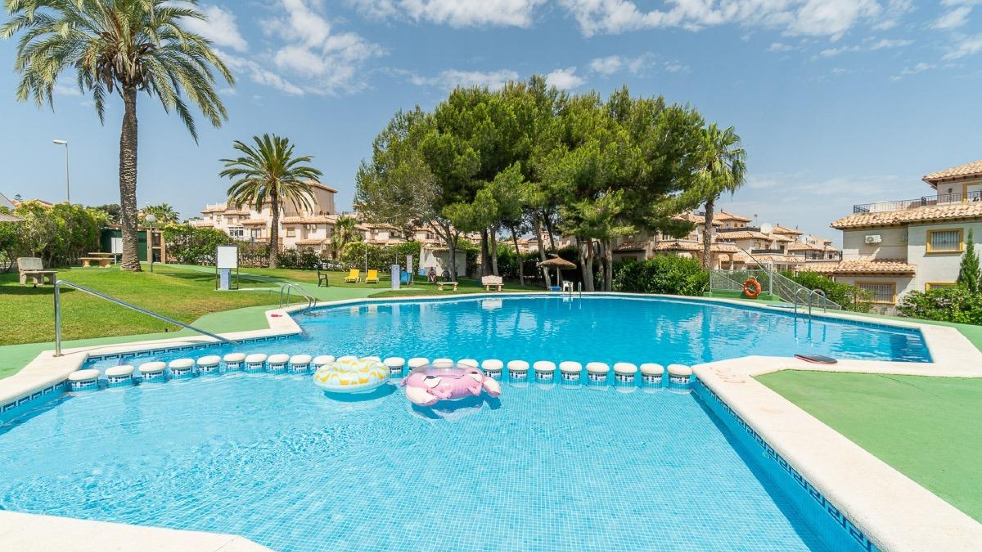 Resale - Apartment - Villamartin - pinada golf