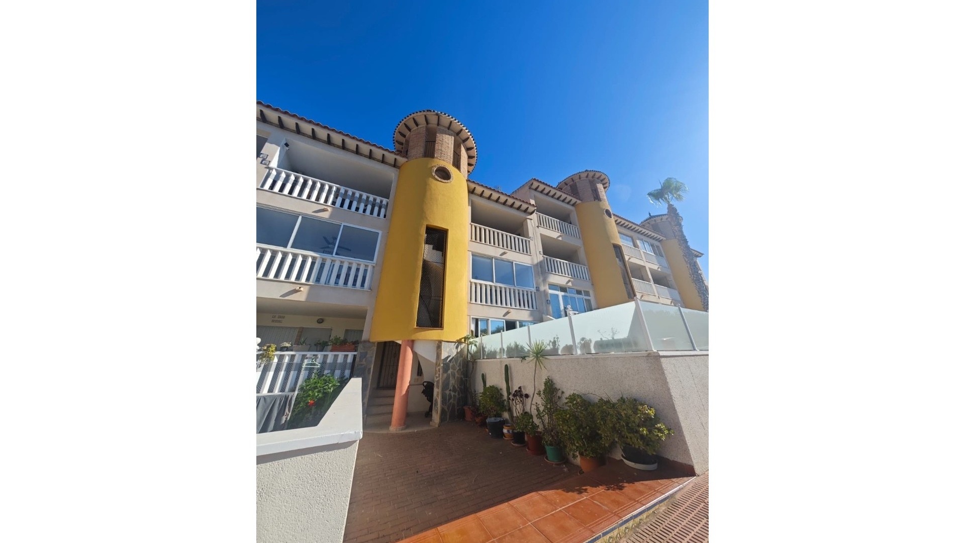 Resale - Apartment - Villamartin - pinada golf