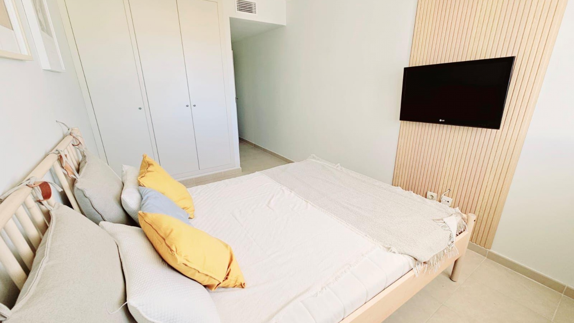 Resale - Apartment - Villamartin - Res. Miramar