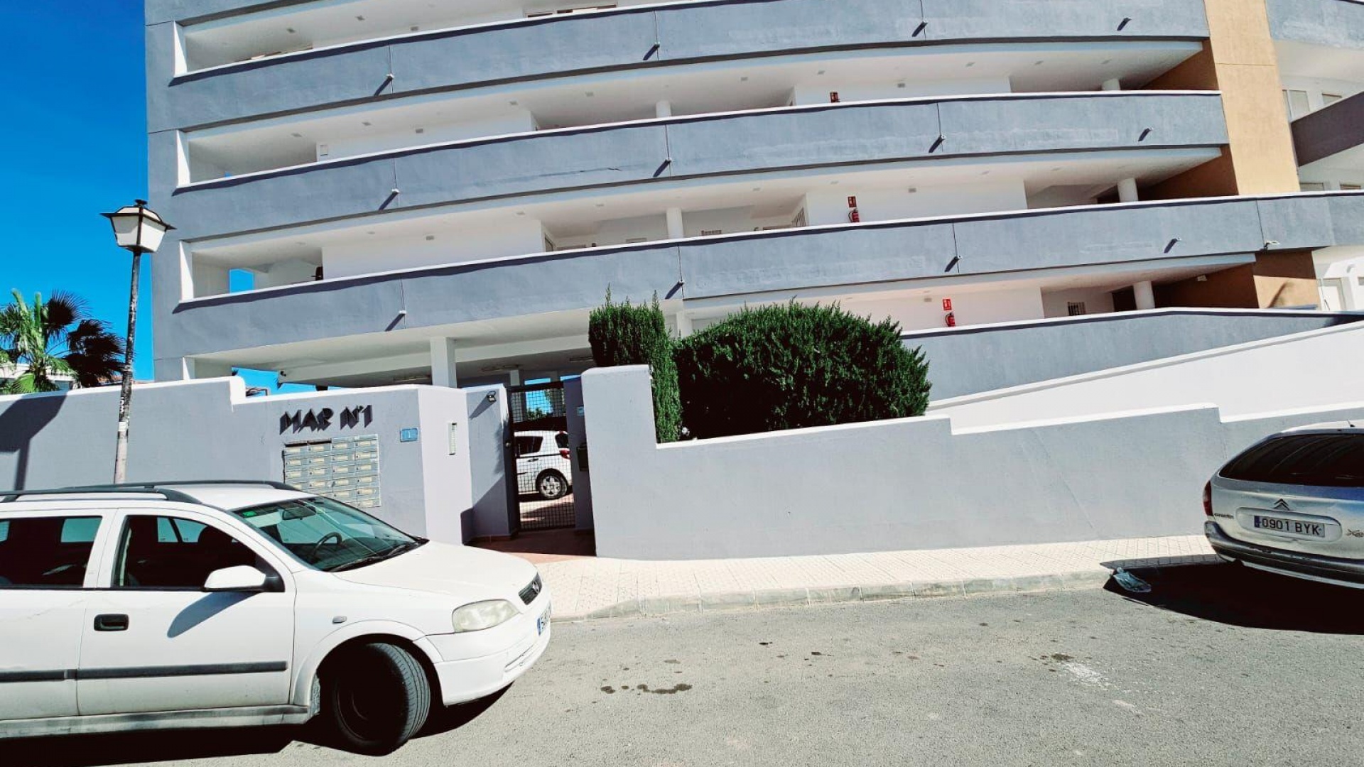 Resale - Apartment - Villamartin - Res. Miramar