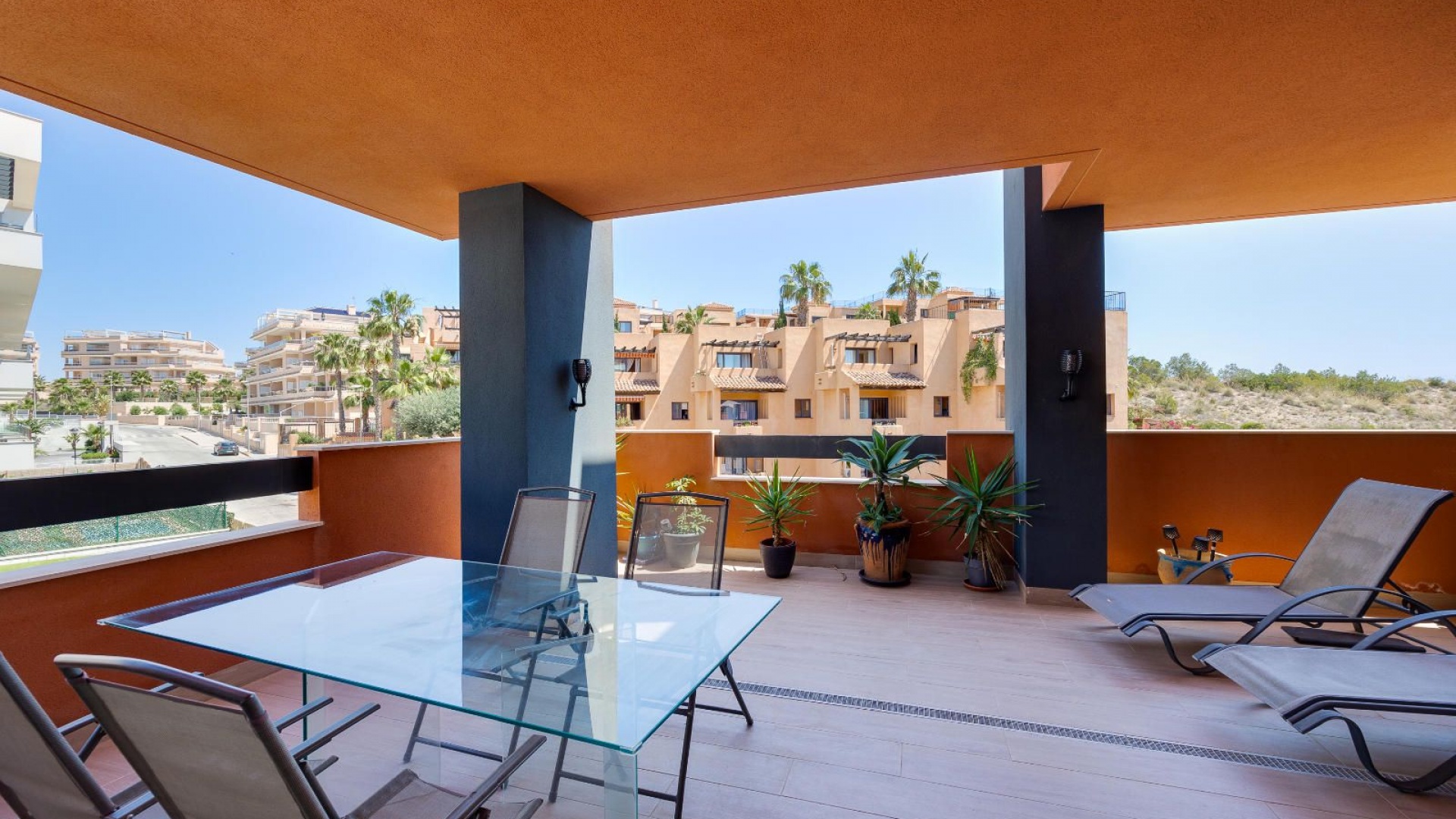 Resale - Apartment - Villamartin - Res. Palapa Golf