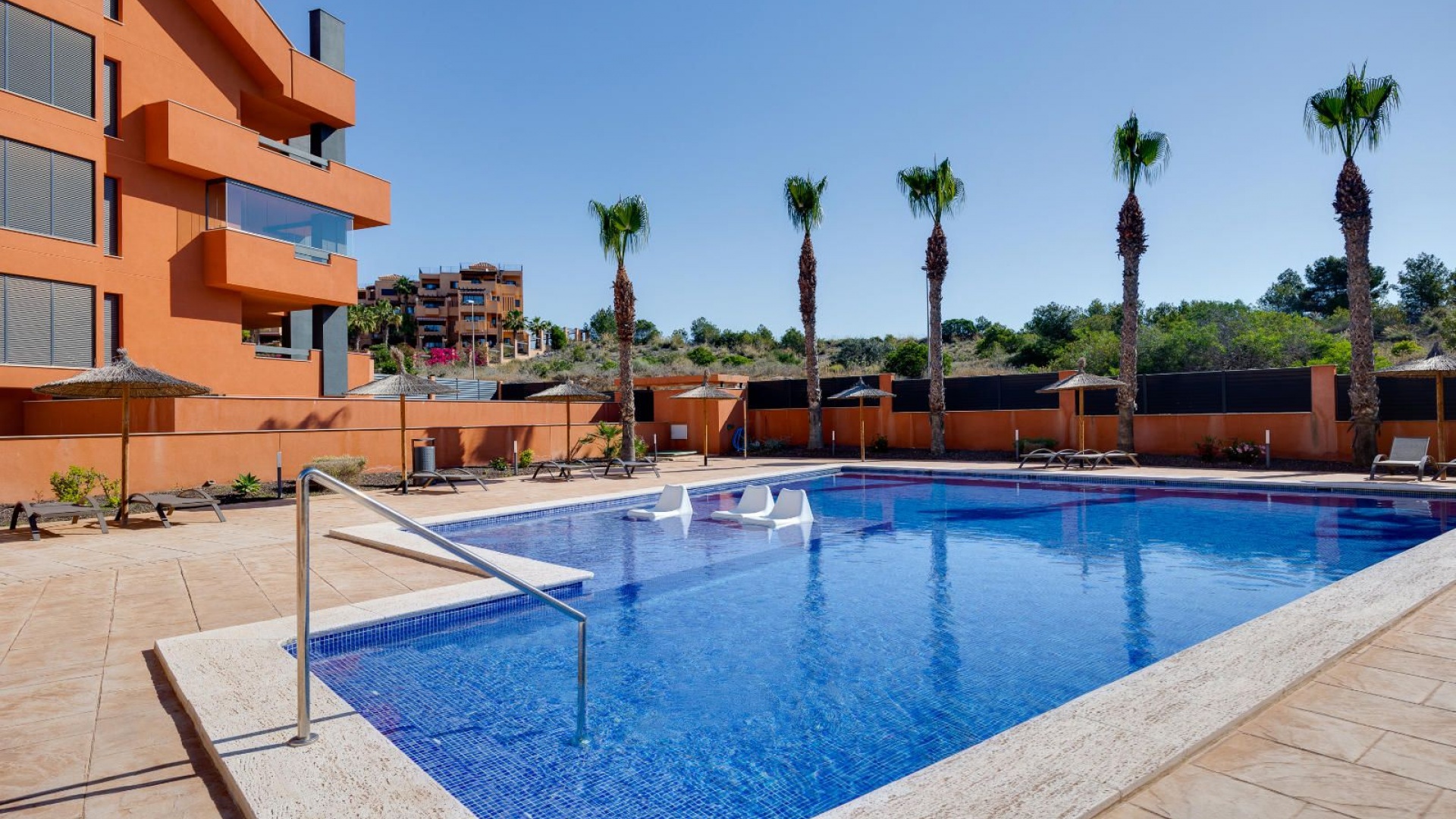 Resale - Apartment - Villamartin - Res. Palapa Golf
