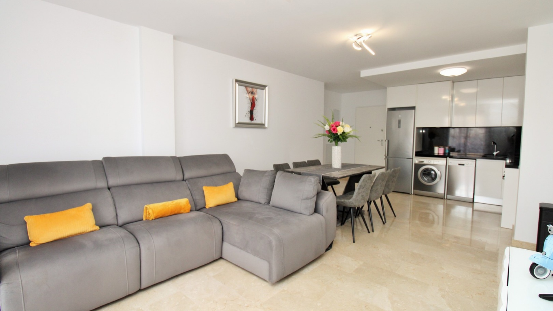 Resale - Apartment - Villamartin - Res. Sun Golf Beach