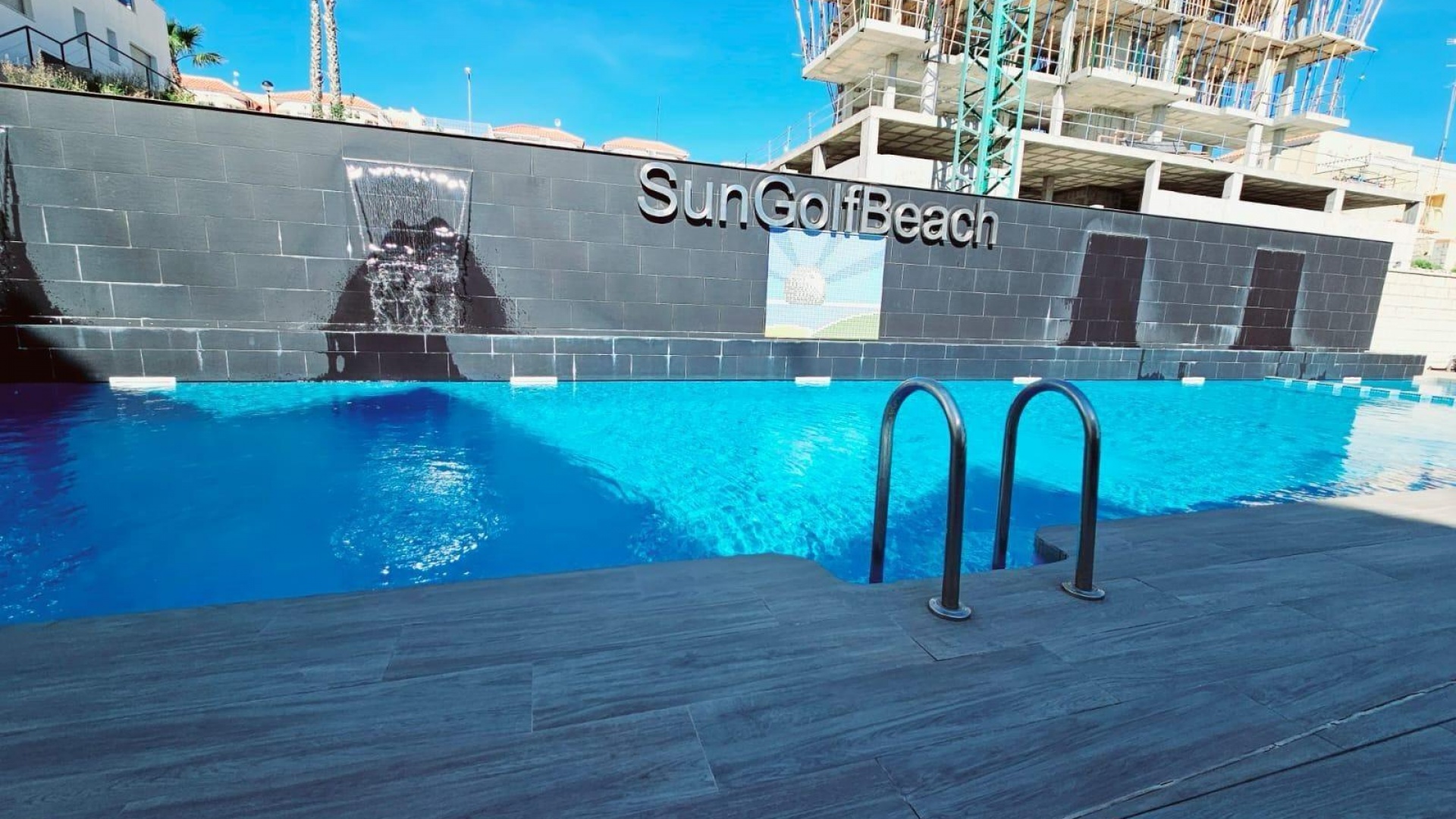 Resale - Apartment - Villamartin - Res. Sungolfbeach