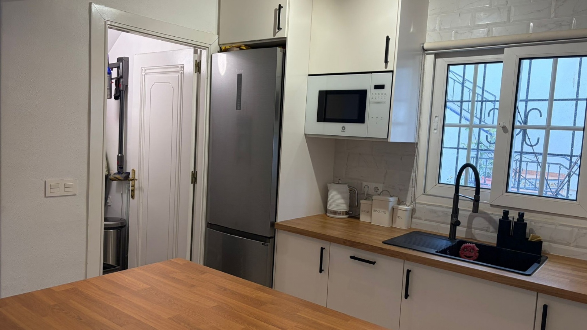 Resale - Apartment - Villamartin - rioja