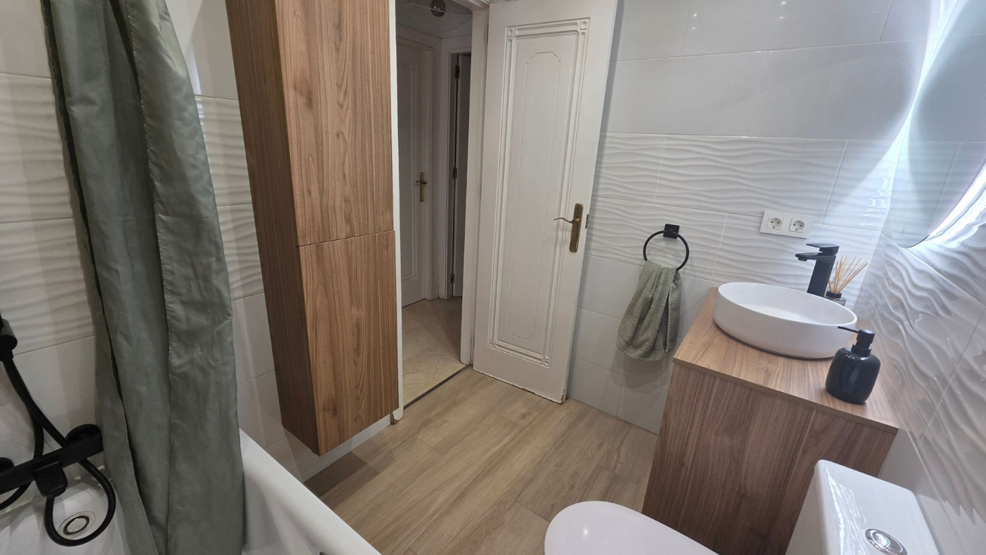 Resale - Apartment - Villamartin - rioja