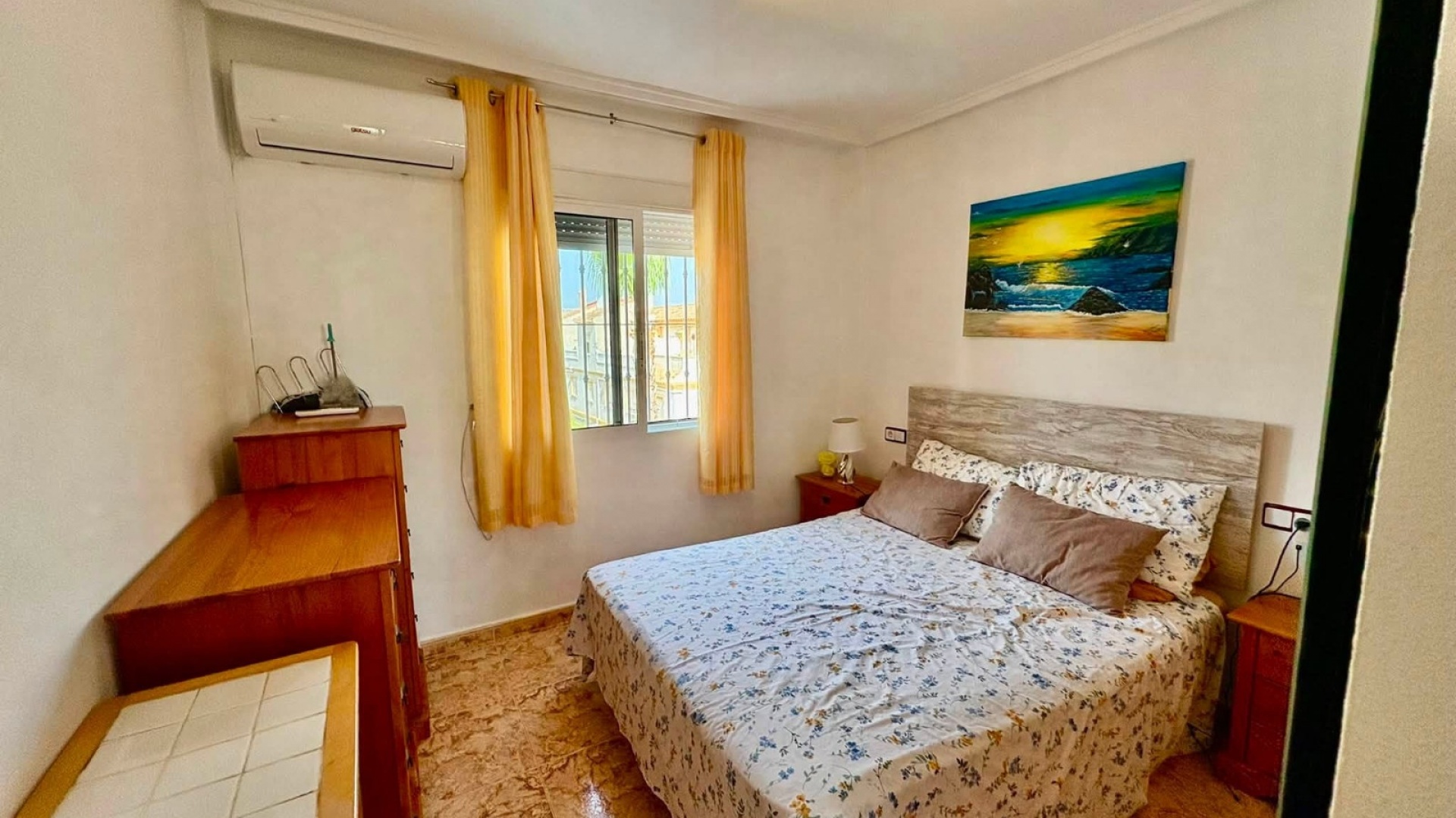 Resale - Apartment - Villamartin - st james hill