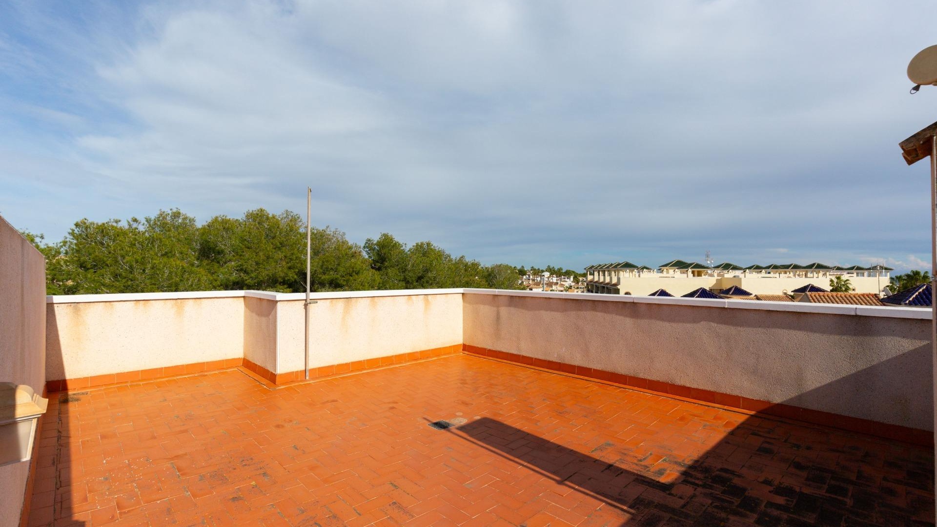 Resale - Apartment - Villamartin - st james park