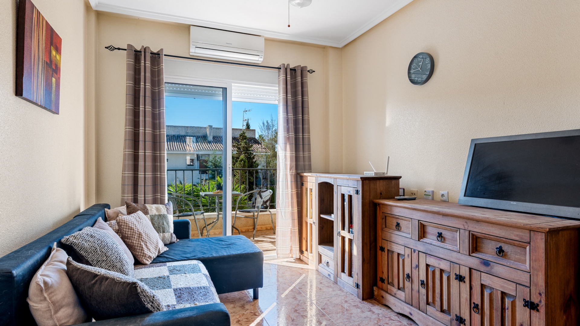 Resale - Apartment - Villamartin - st james park