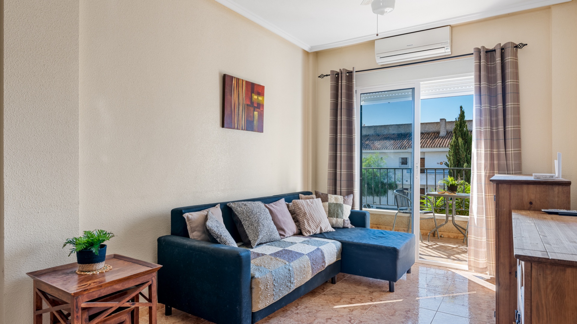 Resale - Apartment - Villamartin - st james park