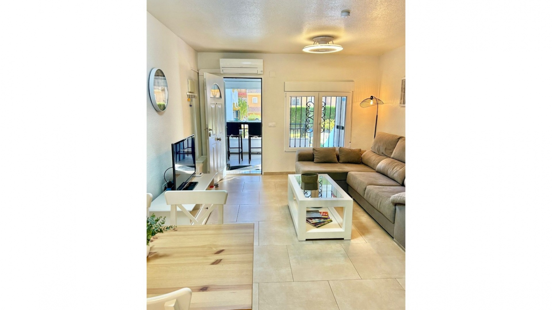 Resale - Apartment - Villamartin - valencias