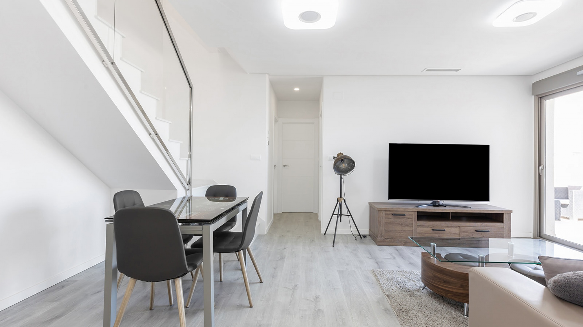 Resale - Apartment - Villamartin