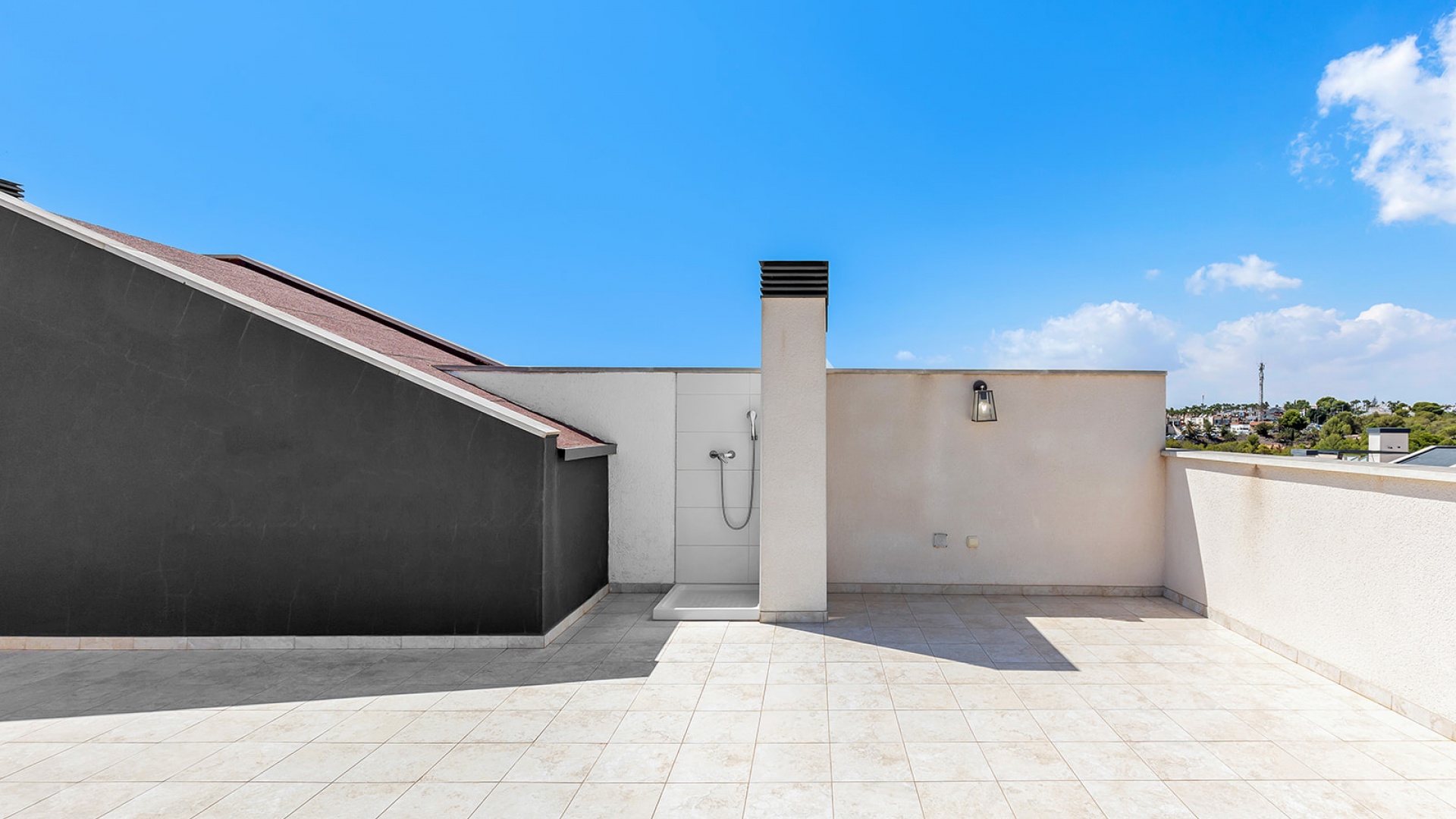 Resale - Apartment - Villamartin