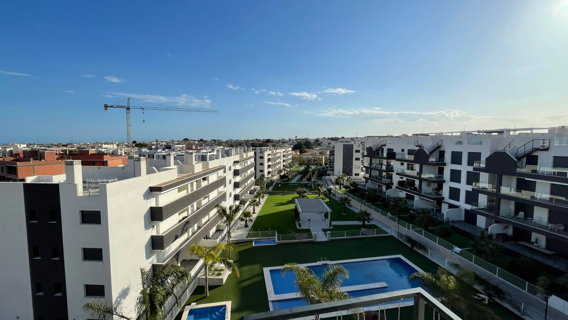 Resale - Apartment - Villamartin