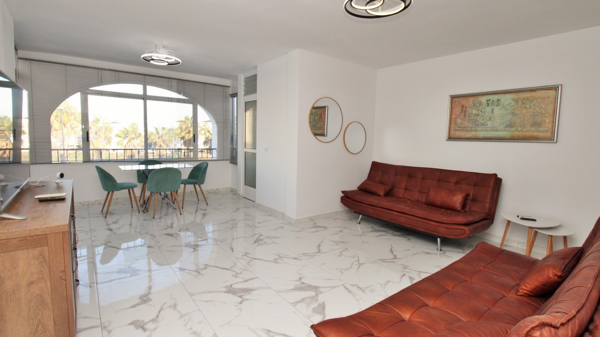 Resale - Apartment - Villamartin
